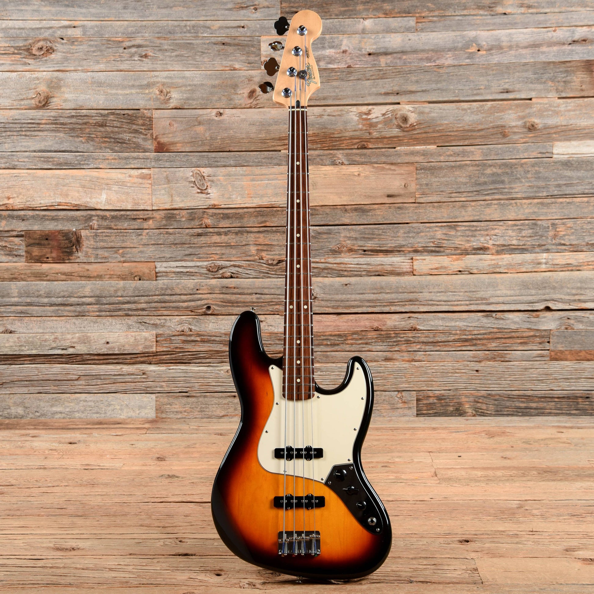 Fender Standard Jazz Bass Brown Sunburst 2005 Bass Guitars / 4-String