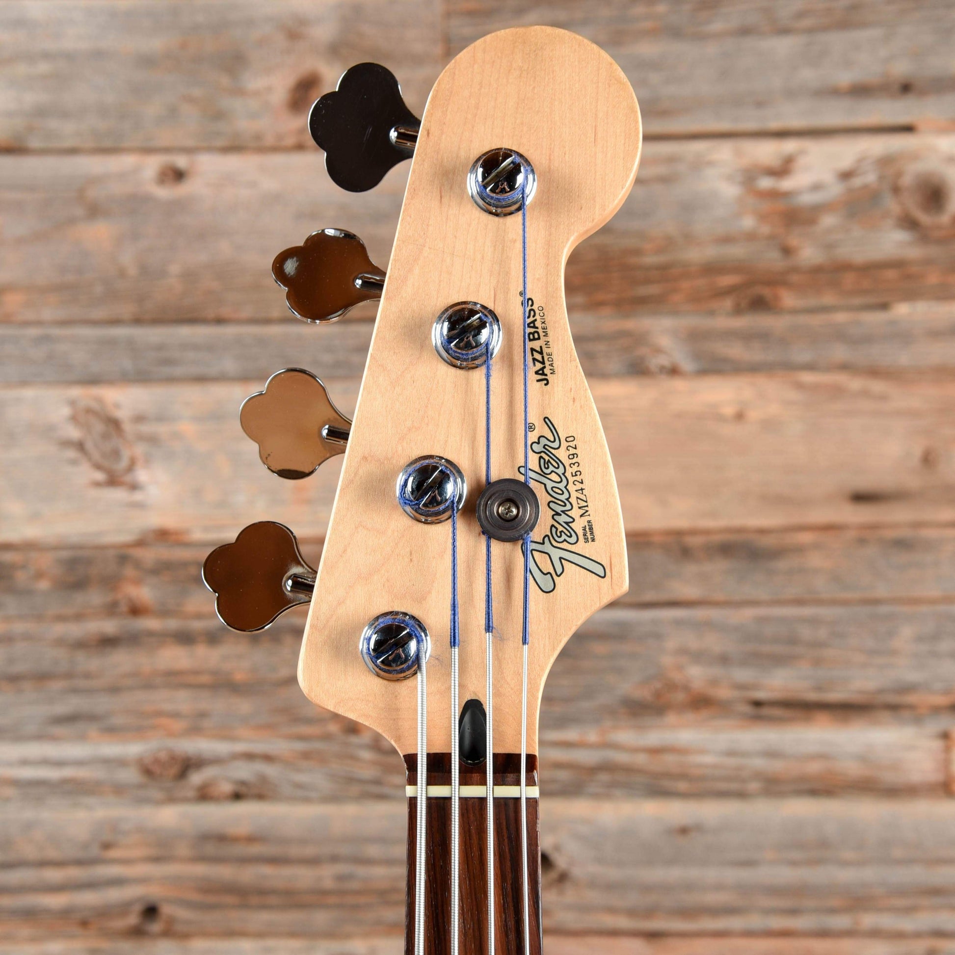 Fender Standard Jazz Bass Brown Sunburst 2005 Bass Guitars / 4-String