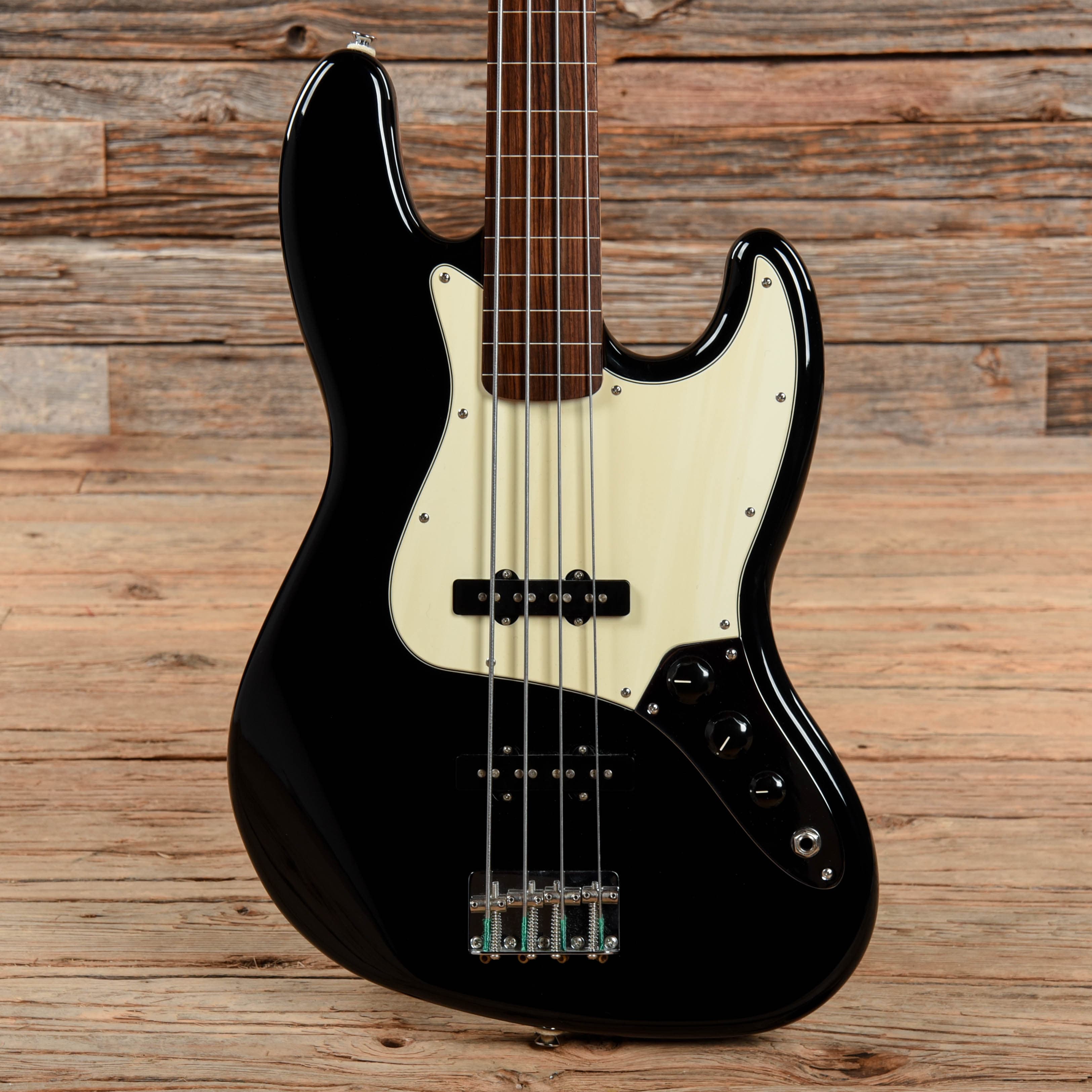 Fender Standard Jazz Bass Fretless Black 2009 Bass Guitars / 4-String