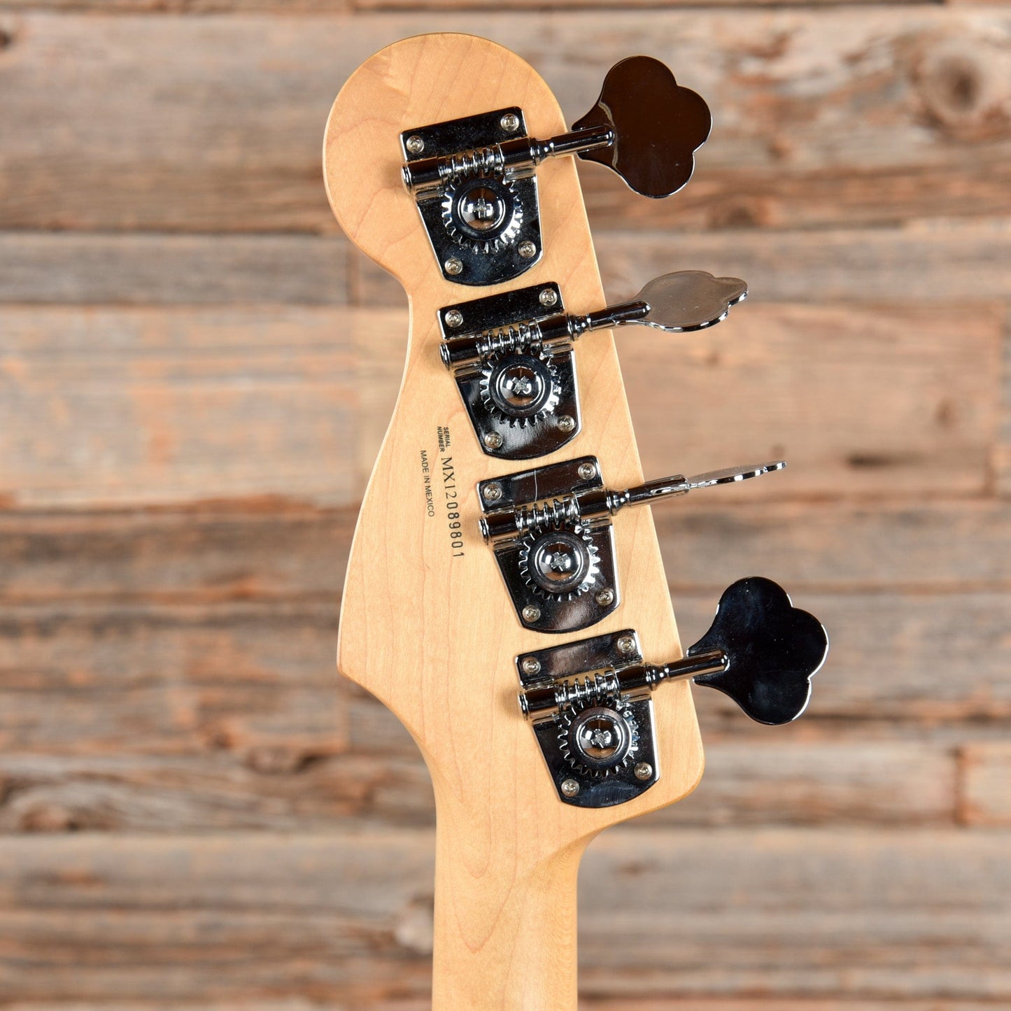 Fender Standard Jazz Bass Lake Placid Blue 2012 Bass Guitars / 4-String