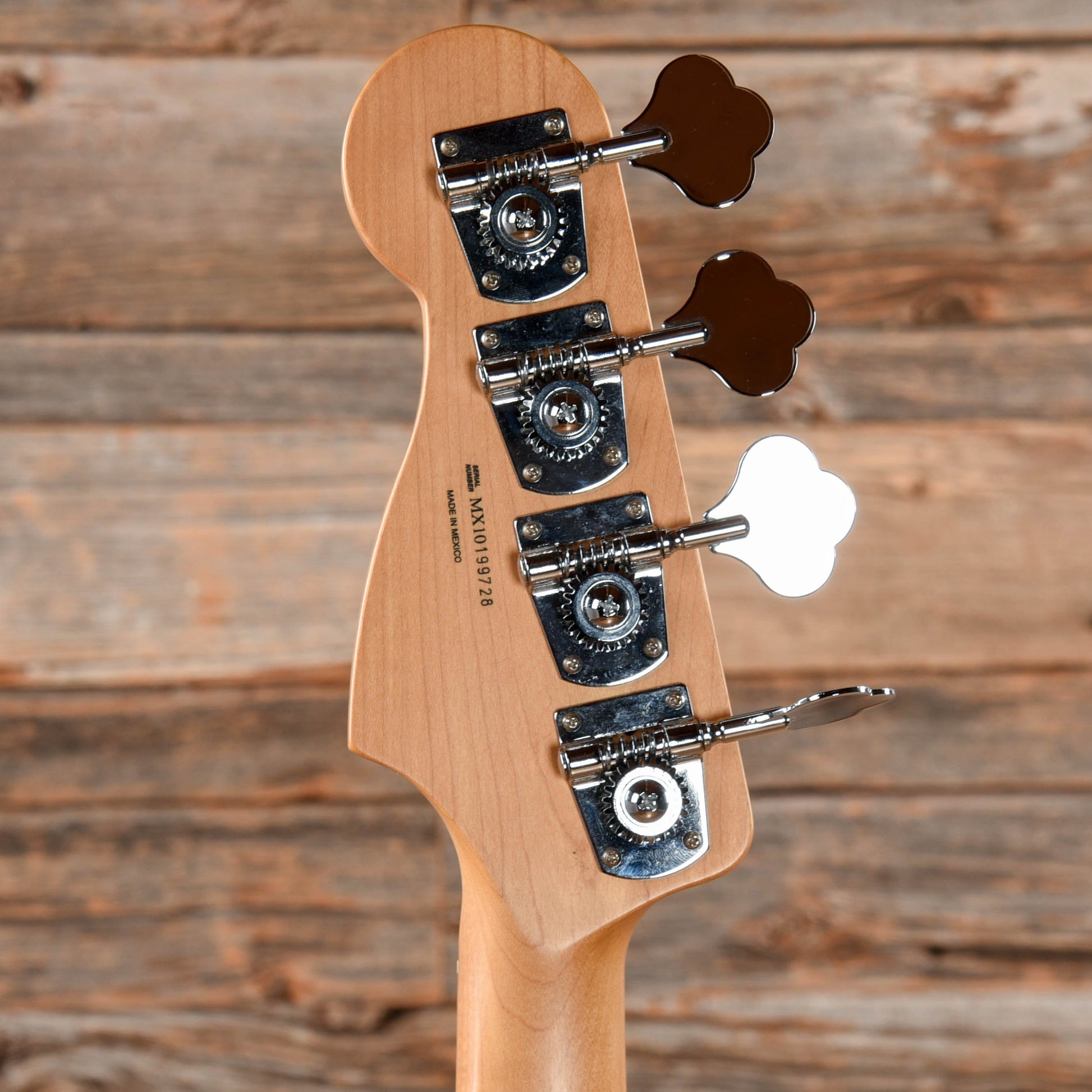 Fender Standard Precision Bass Lake Placid Blue 2010 Bass Guitars / 4-String