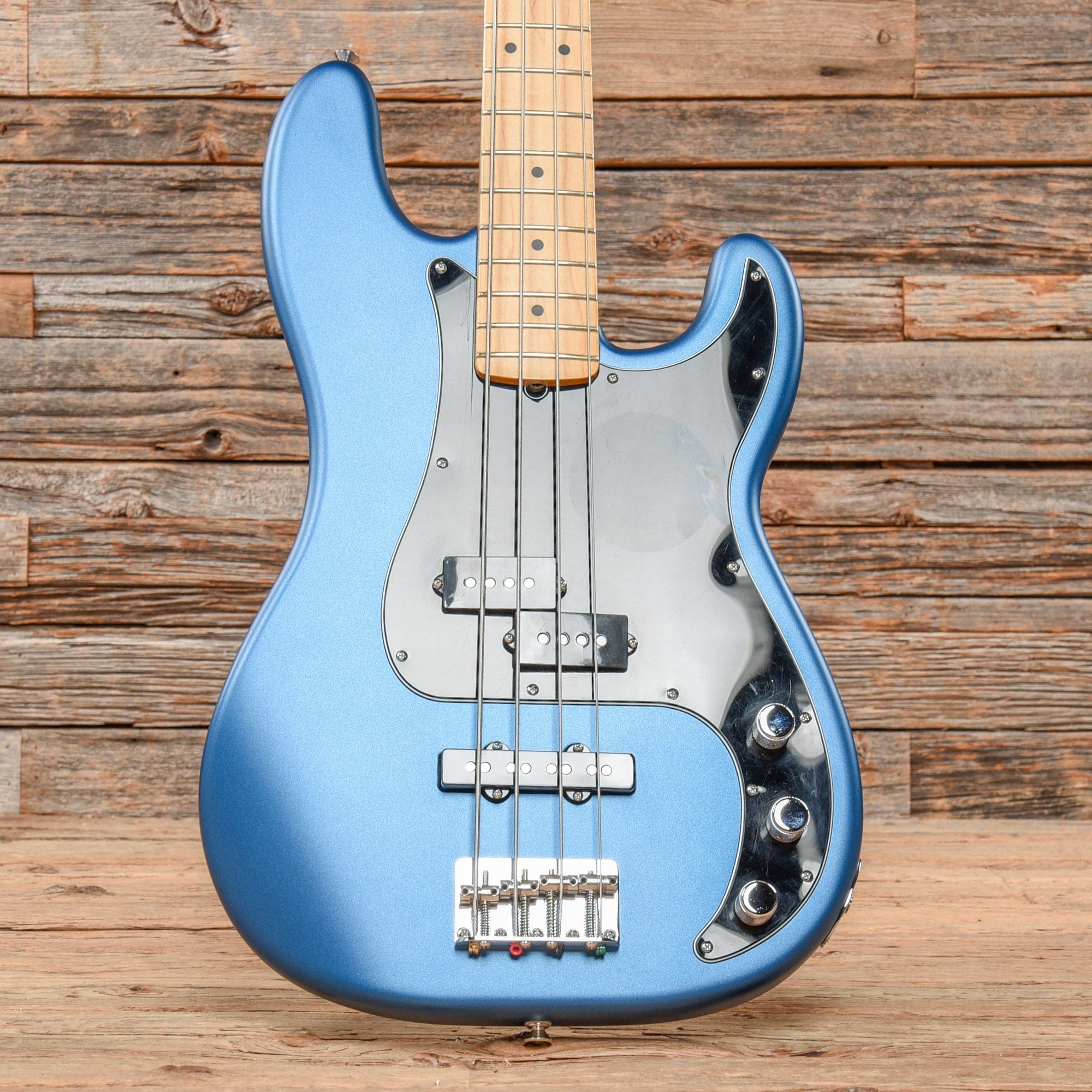 Fender American Performer Precision Bass Satin Lake Placid Blue 2021 Bass Guitars / 5-String or More