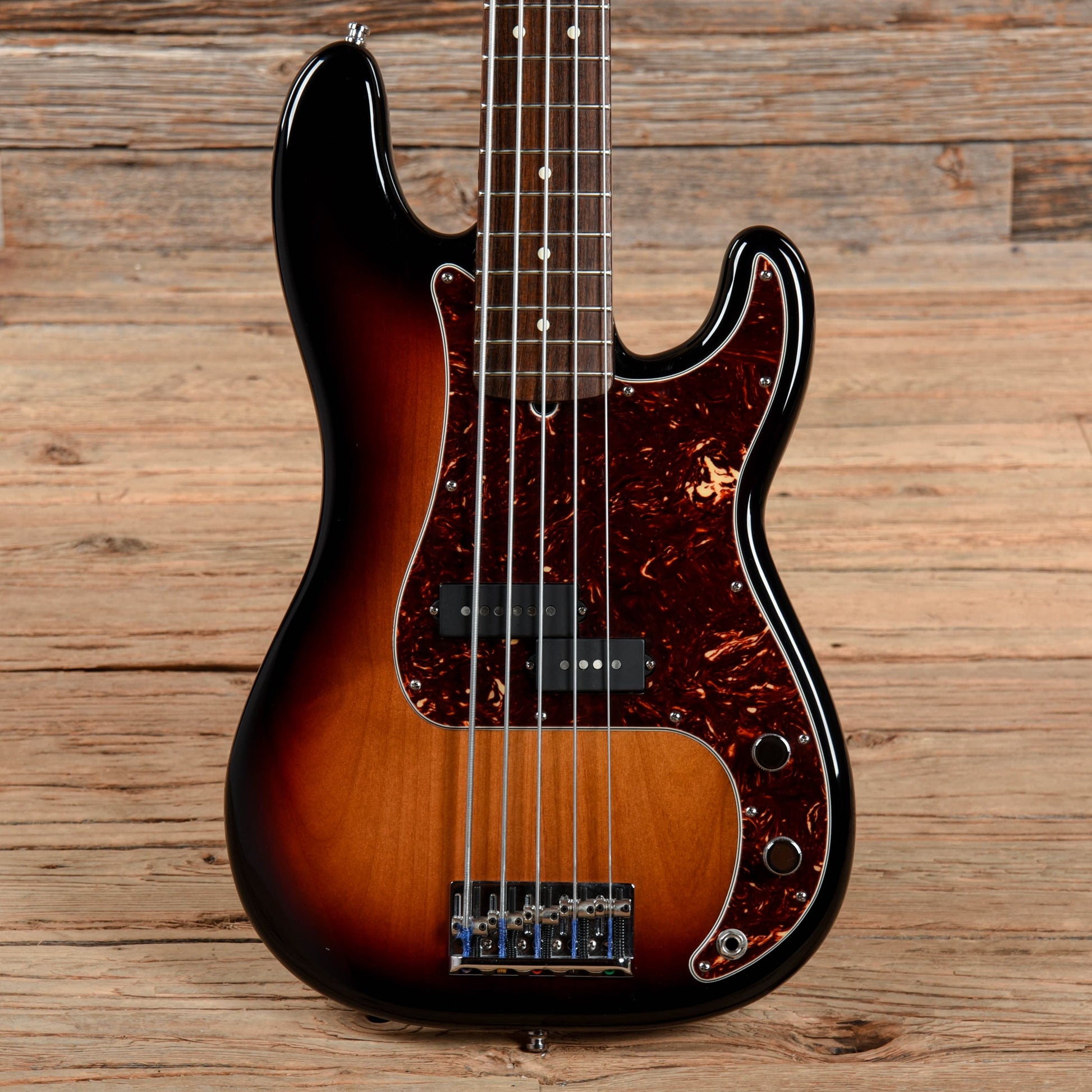 Fender American Standard Precision Bass V Sunburst 2008 Bass Guitars / 5-String or More