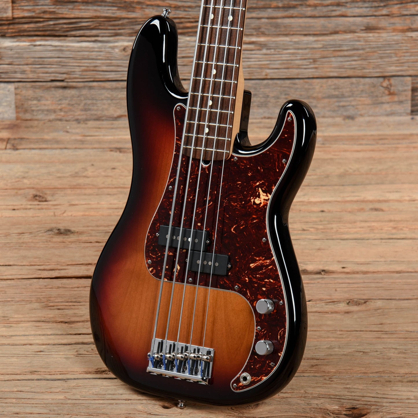 Fender American Standard Precision Bass V Sunburst 2008 Bass Guitars / 5-String or More