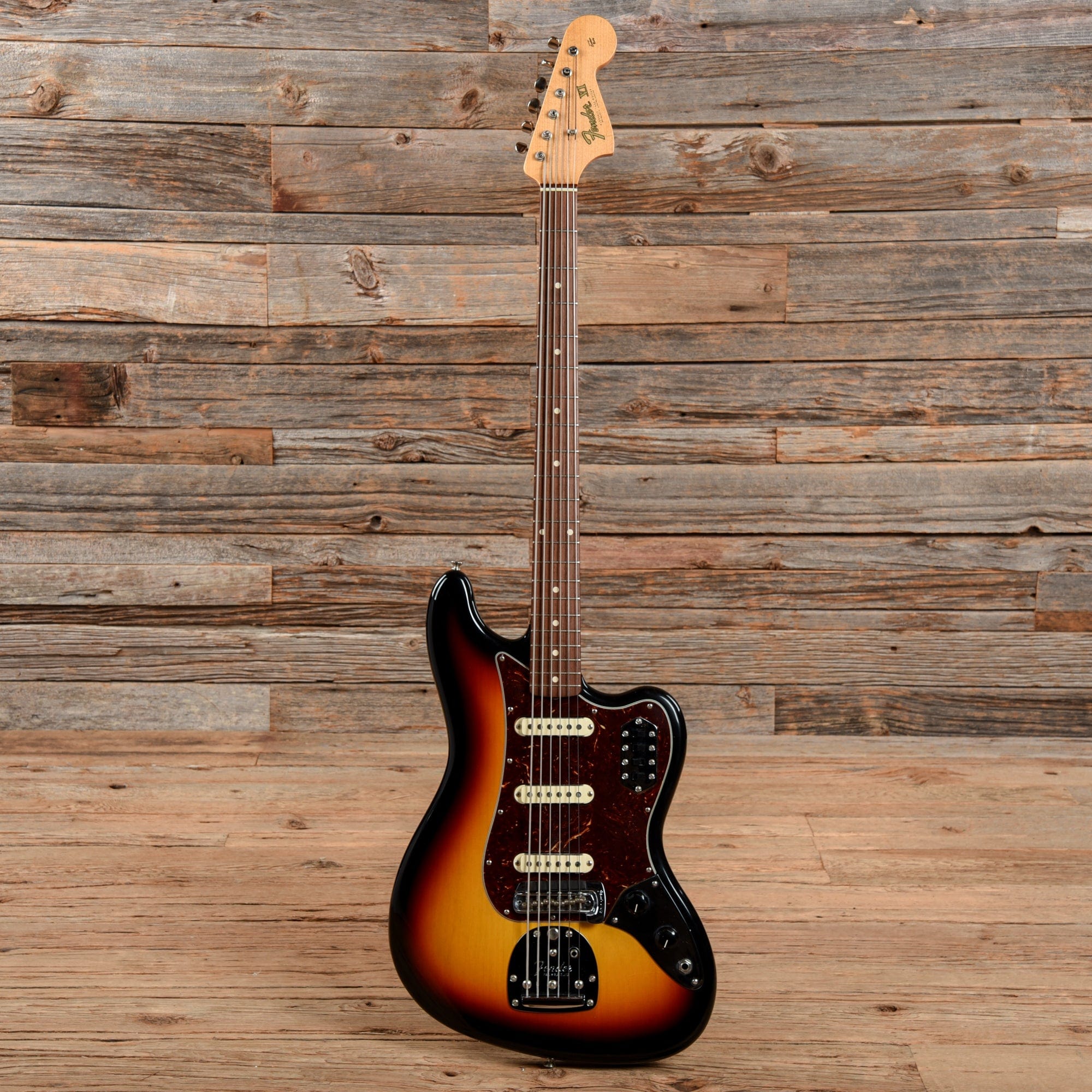 Fender Custom Shop Bass VI Sunburst 2006 Bass Guitars / 5-String or More