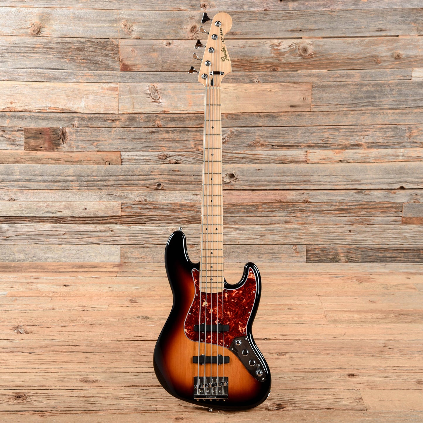 Fender Fender Deluxe Active Jazz Bass V Sunburst 2017 Bass Guitars / 5-String or More