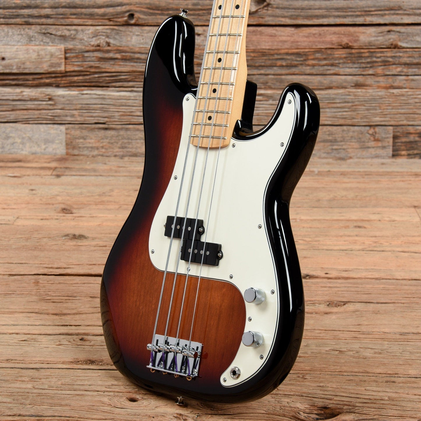 Fender Player Precision Bass Sunburst 2022 Bass Guitars / 5-String or More