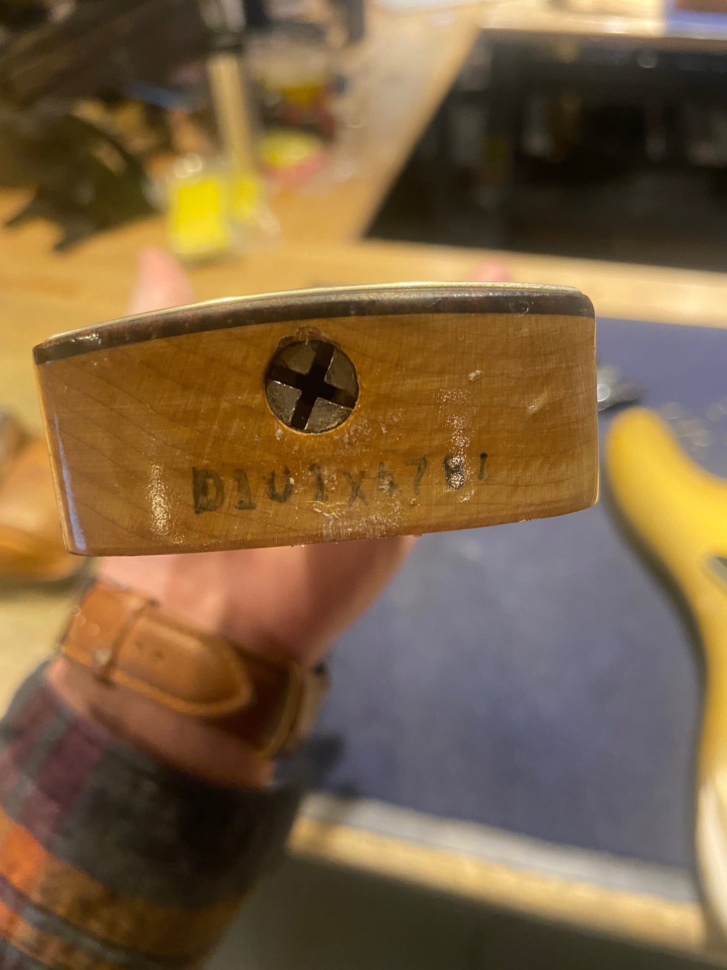 Fender Precision Bass Antigua 1978 Bass Guitars / 5-String or More