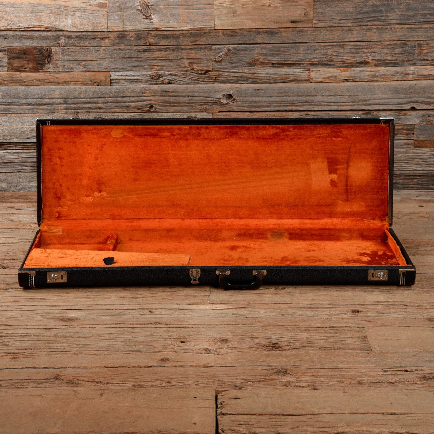 Fender Precision Bass Black Refin 1965 Bass Guitars / 5-String or More