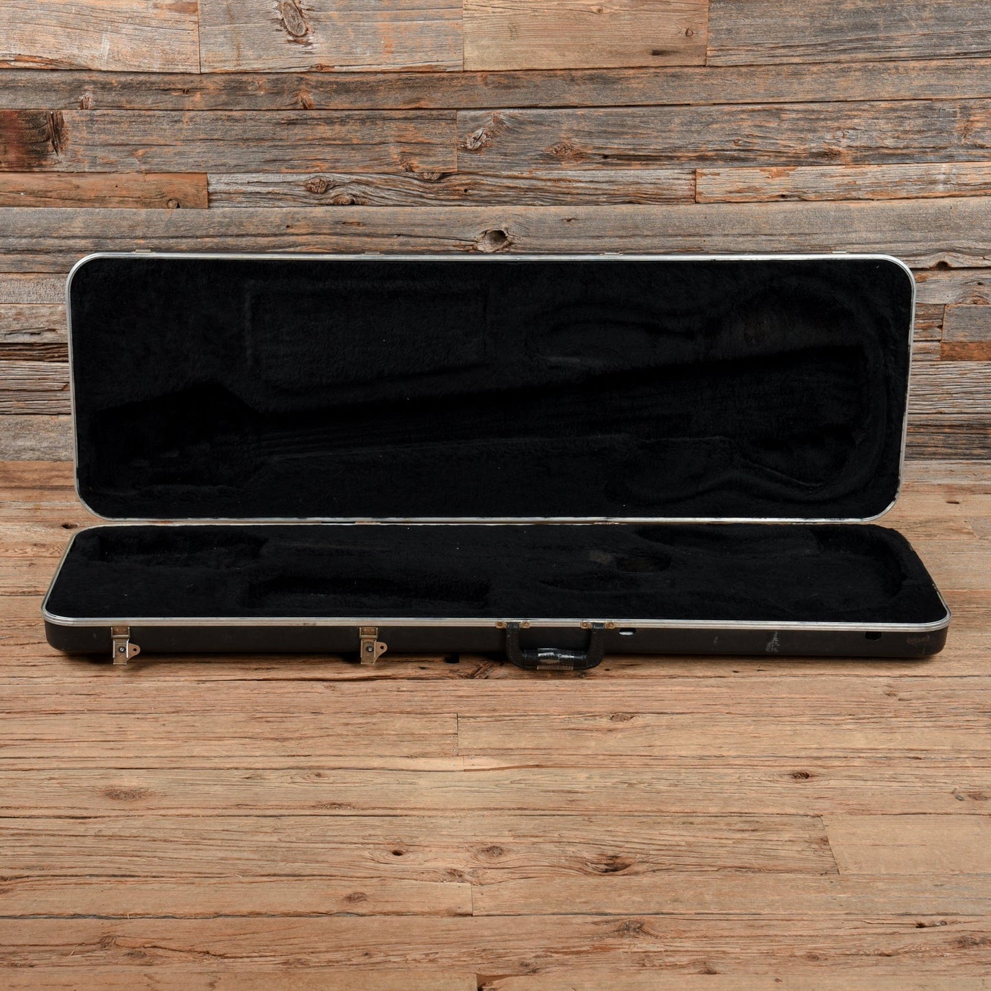 Fender Precision Bass Plus Deluxe Black 1993 Bass Guitars / 5-String or More