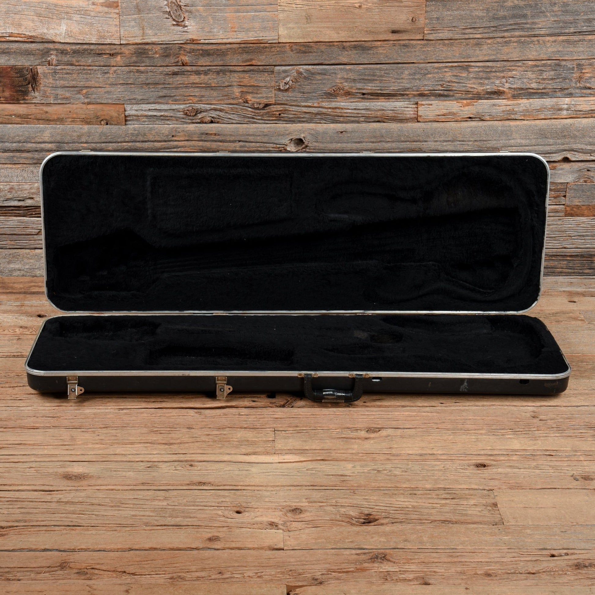 Fender Precision Bass Plus Deluxe Black 1993 Bass Guitars / 5-String or More