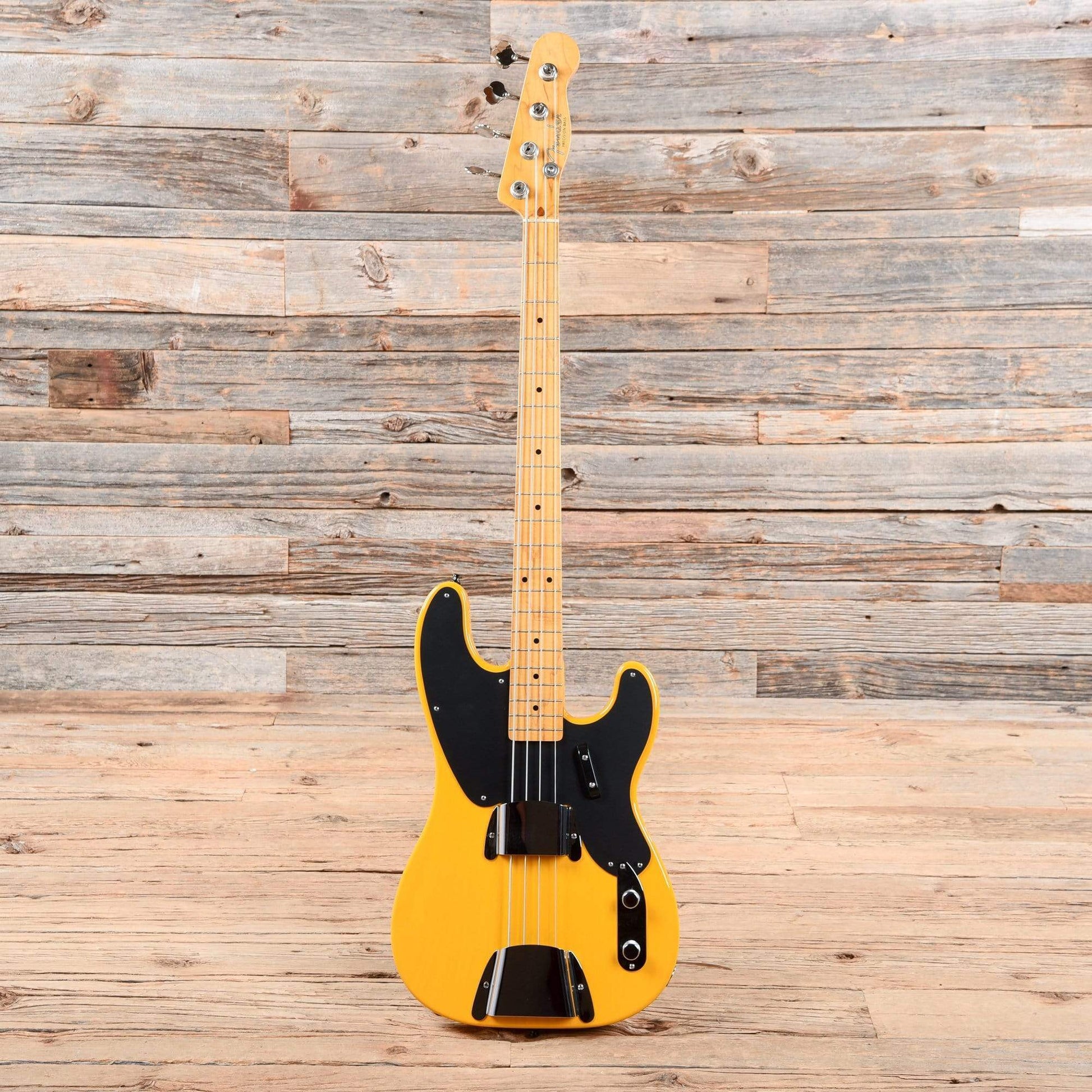 Fender '51 Precision Bass Butterscotch Blonde Bass Guitars / Short Scale