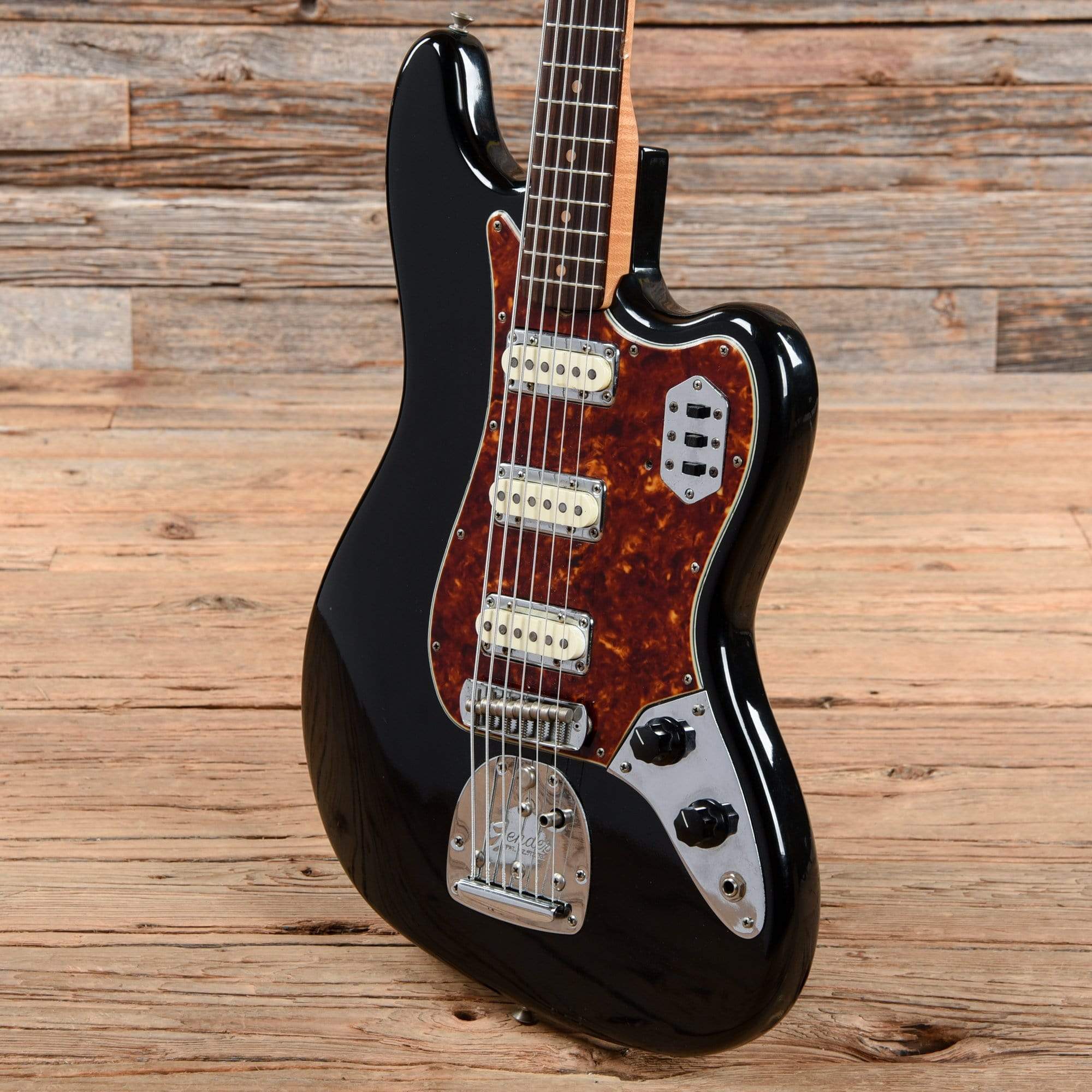Fender Bass VI Black Refin 1961 – Chicago Music Exchange