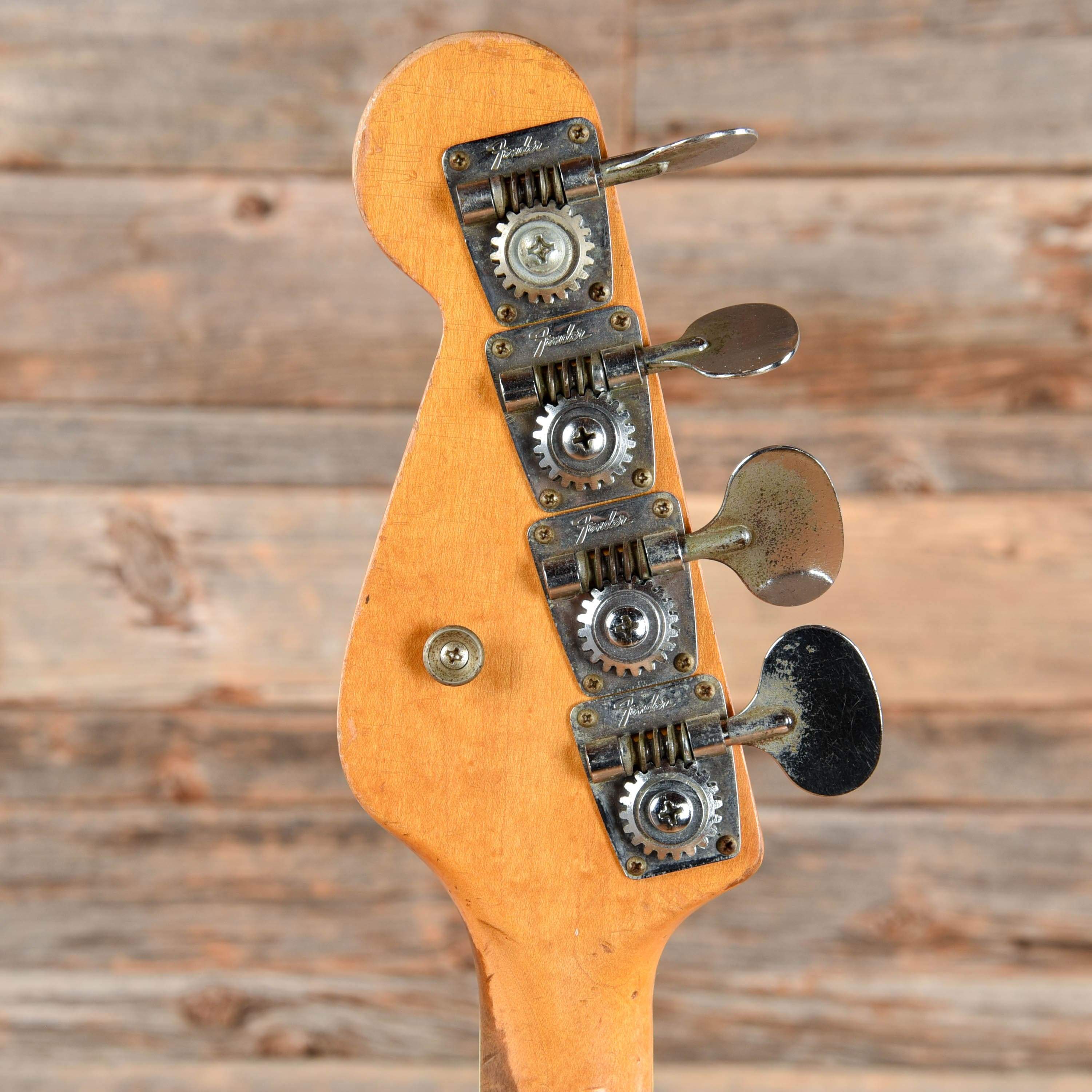 Fender Coronado Bass Candy Apple Red 1967 Bass Guitars / Short Scale
