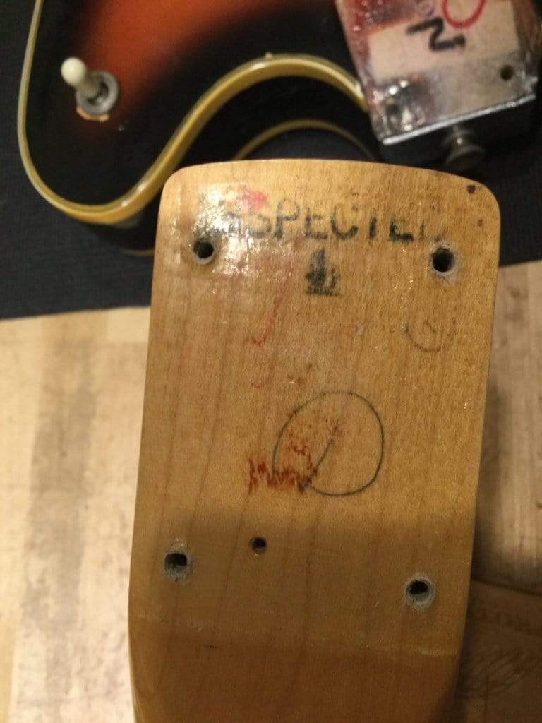 Fender Coronado Bass II Sunburst 1967 Bass Guitars / Short Scale