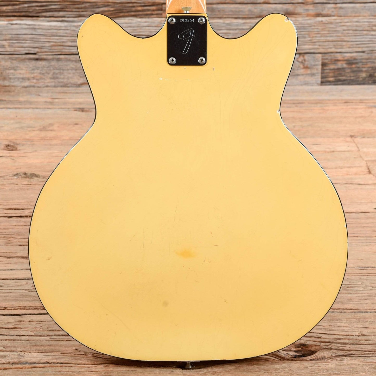 Fender Coronado II Olympic White 1967 Bass Guitars / Short Scale