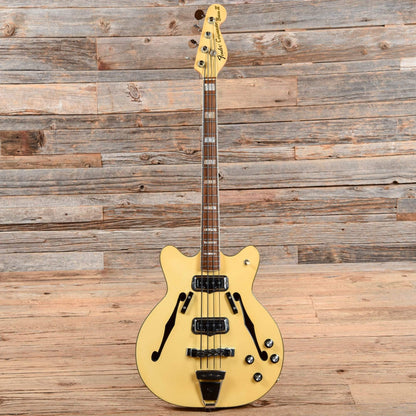 Fender Coronado II Olympic White 1967 Bass Guitars / Short Scale