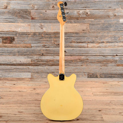 Fender Coronado II Olympic White 1967 Bass Guitars / Short Scale