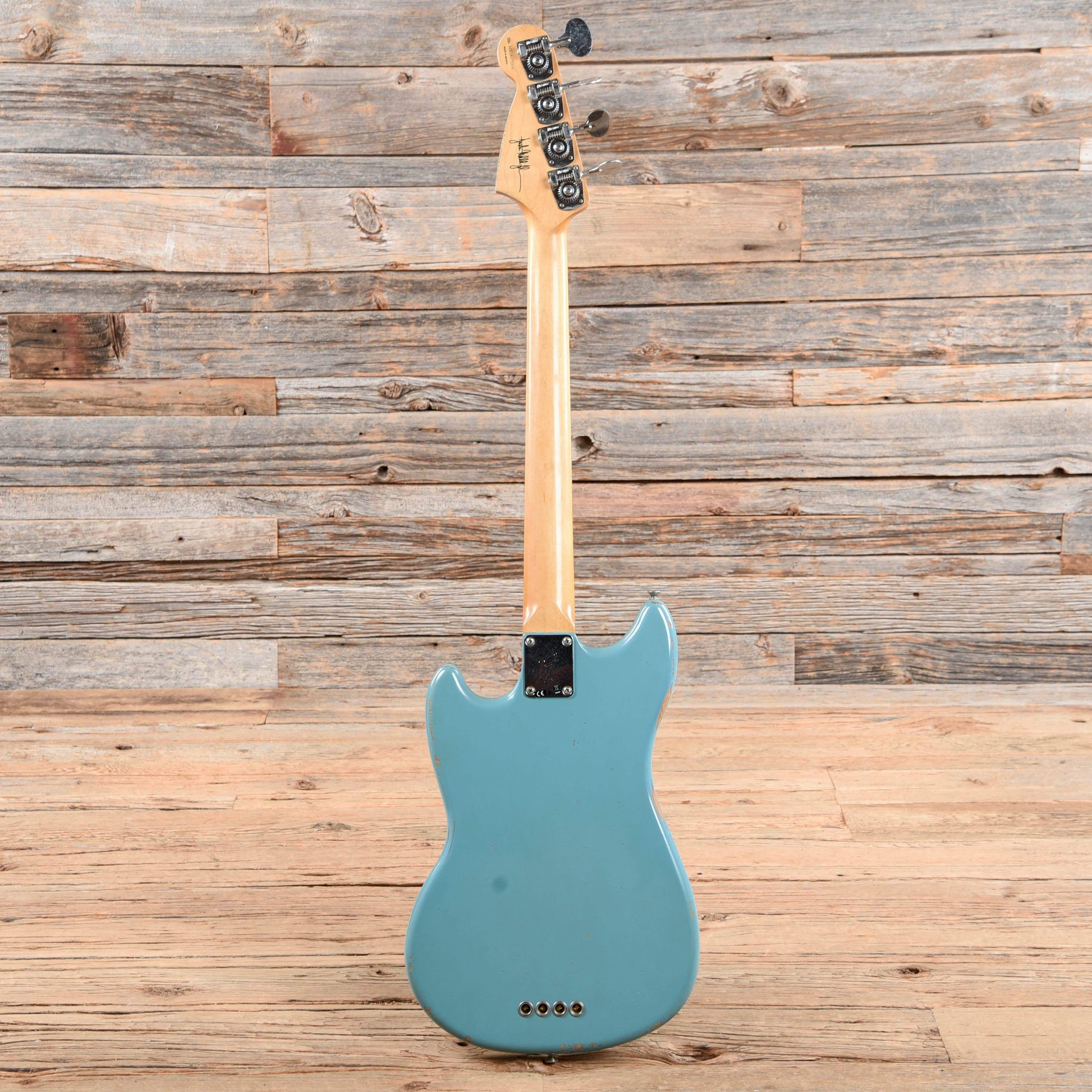 Fender Justin Meldal-Johnsen Road Worn Signature Mustang Bass Daphne Blue 2018 Bass Guitars / Short Scale