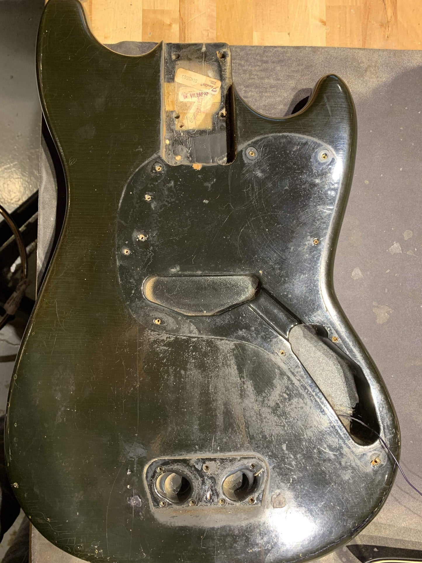 Fender Musicmaster Bass Black 1978 Bass Guitars / Short Scale