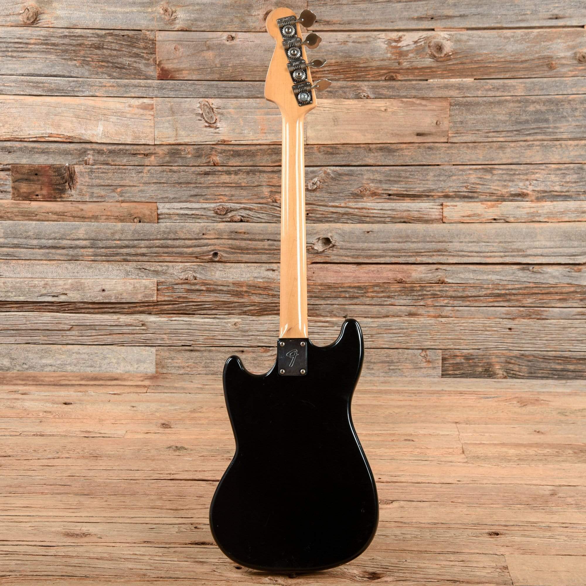 Fender Musicmaster Bass Black 1980 – Chicago Music Exchange
