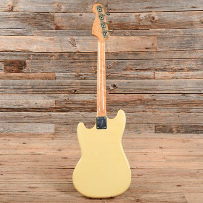 Fender Musicmaster Bass White 1975 Bass Guitars / Short Scale