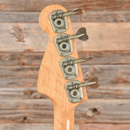 Fender Musicmaster Bass White 1975 Bass Guitars / Short Scale