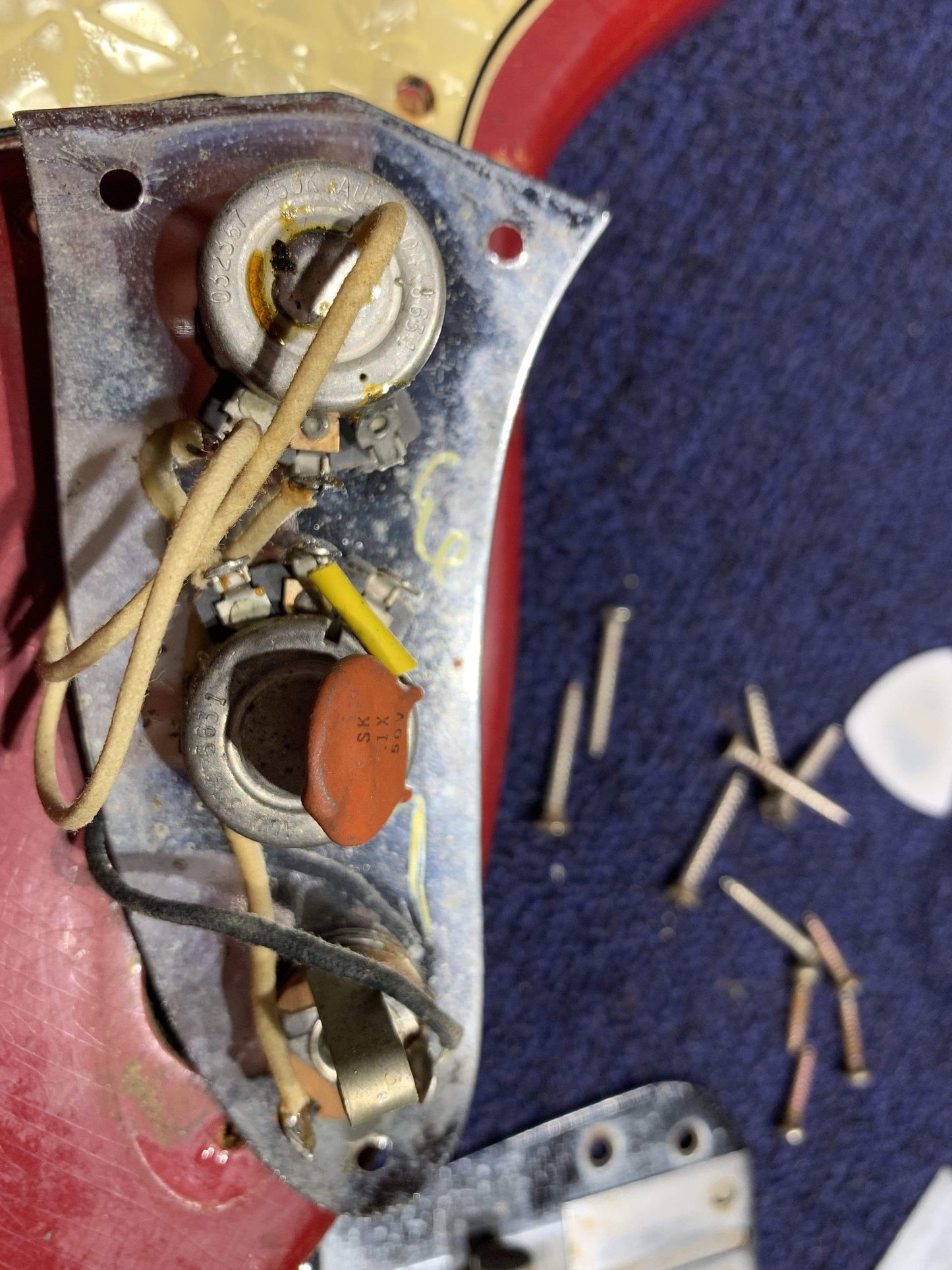 Fender Mustang Bass Dakota Red 1967 Bass Guitars / Short Scale