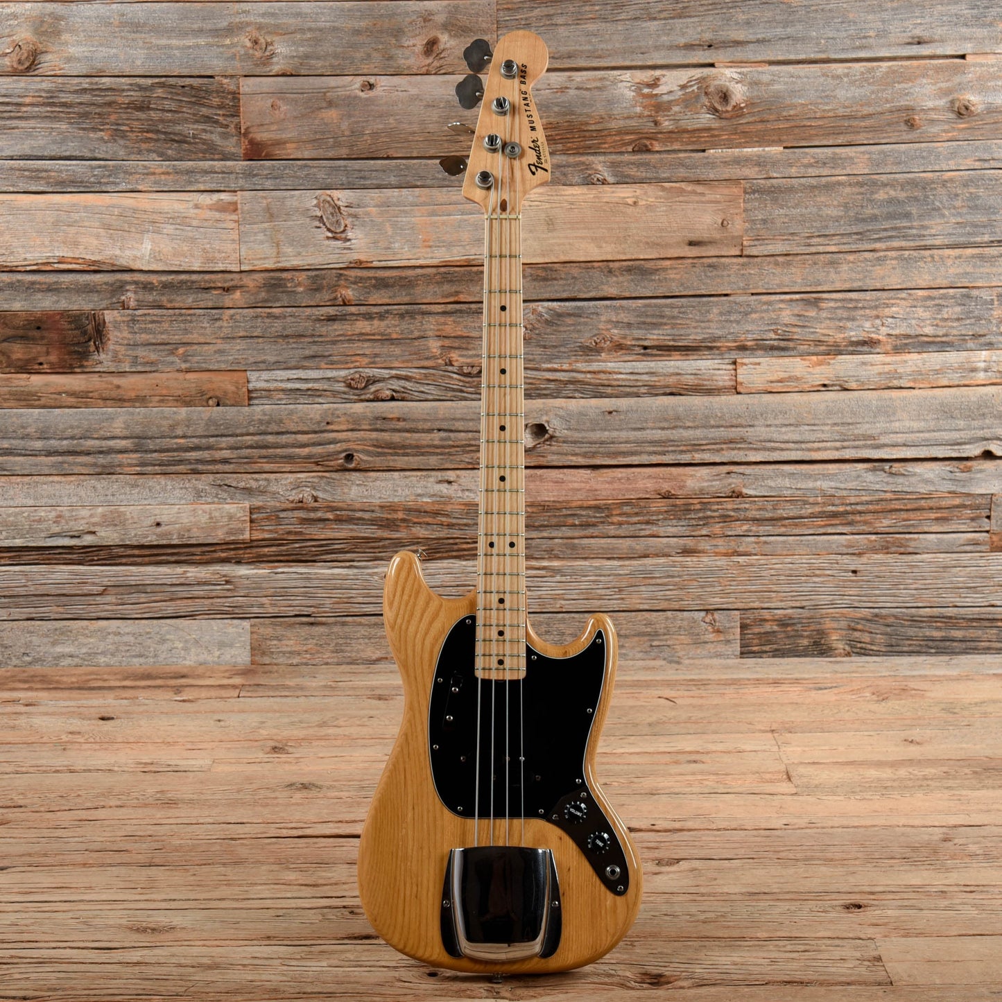 Fender Mustang Bass Natural 1978 Bass Guitars / Short Scale