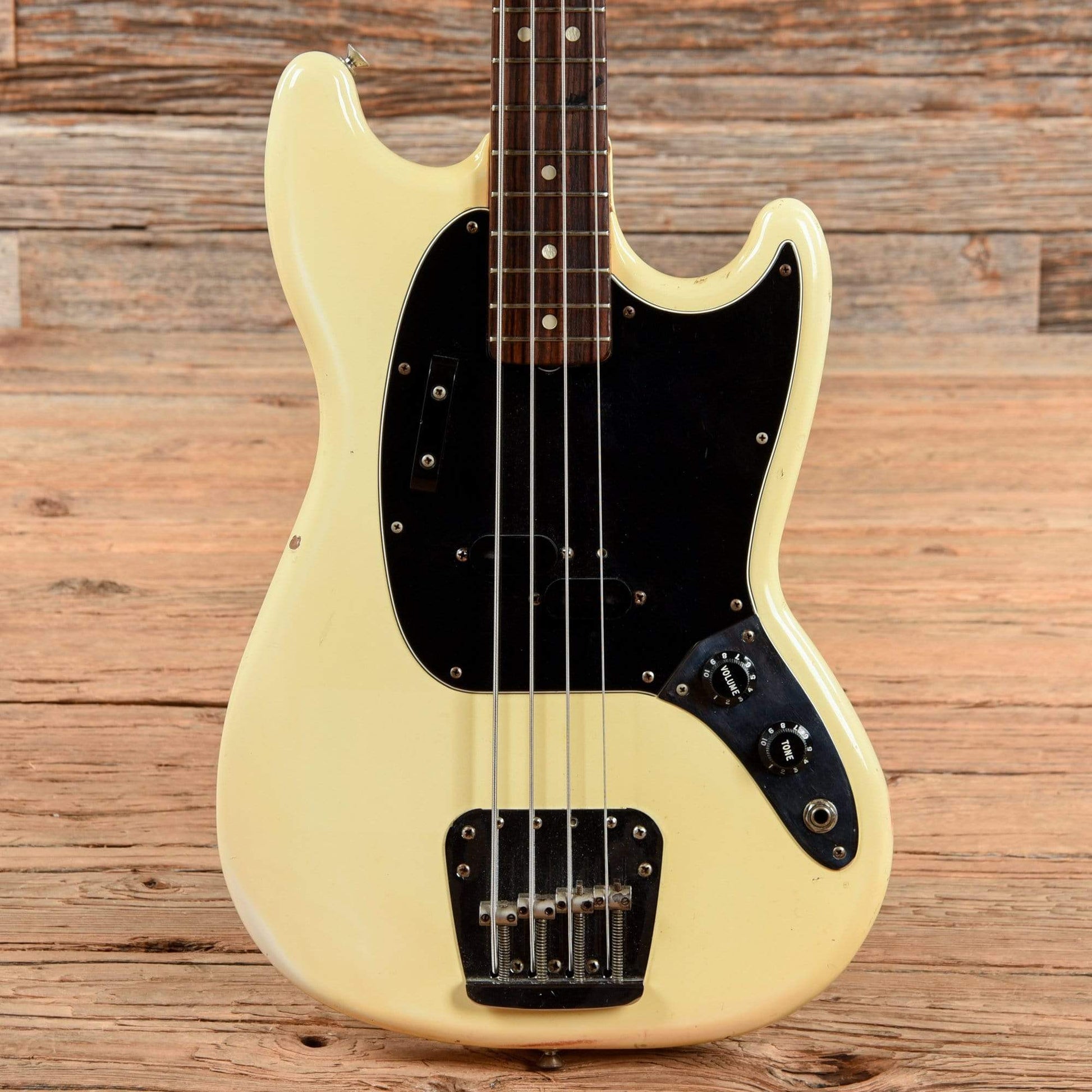 Fender Mustang Bass Olympic White 1978 Bass Guitars / Short Scale