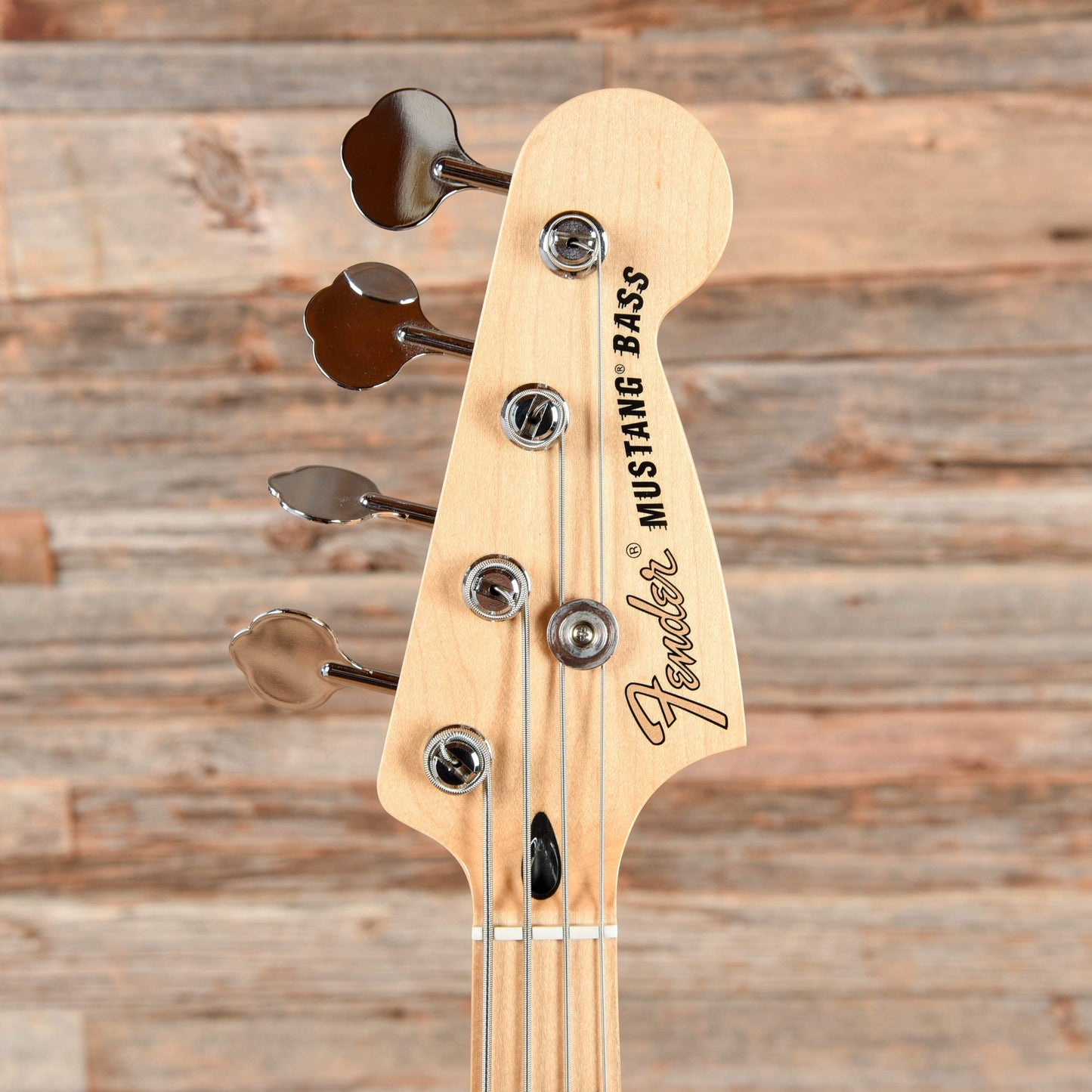 Fender Offset Series Mustang PJ Bass Shell Pink 2019 Bass Guitars / Short Scale