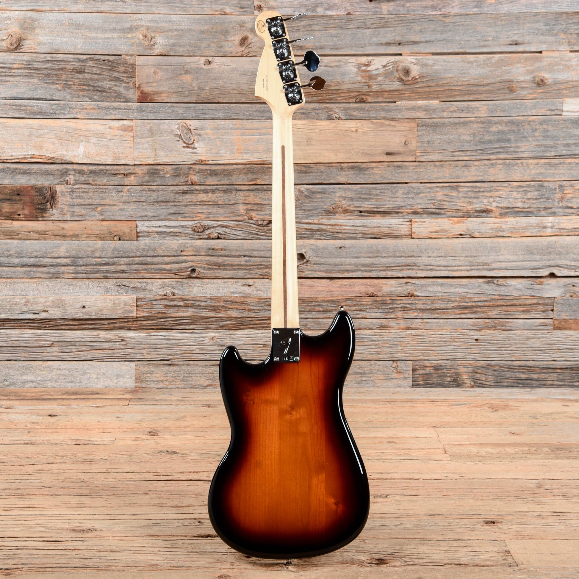 Fender Player Mustang Bass PJ 3-Color Sunburst w/3-Ply Black Pickguard (CME Exclusive) Bass Guitars / Short Scale