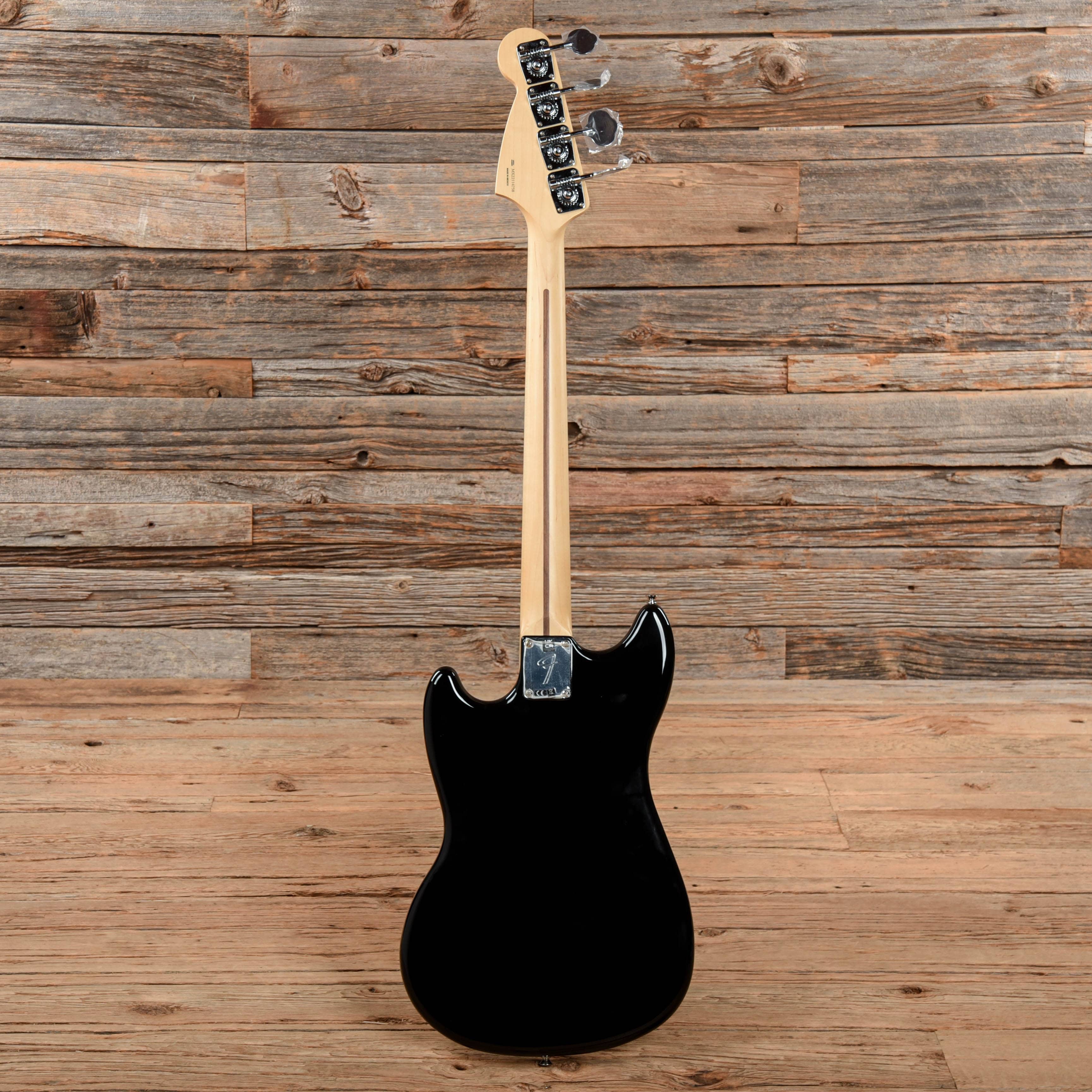 Fender Player Mustang Bass PJ Black w/Tortoise Pickguard Bass Guitars / Short Scale