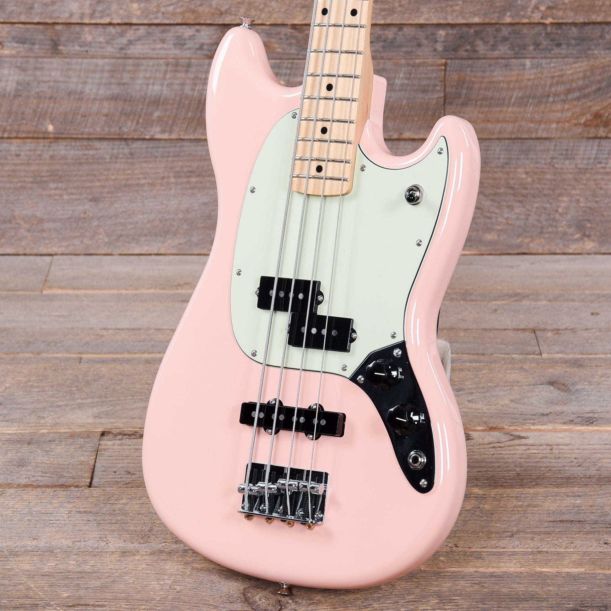 Fender Player Mustang Bass PJ Shell Pink w/3-Ply Mint Pickguard Bass Guitars / Short Scale