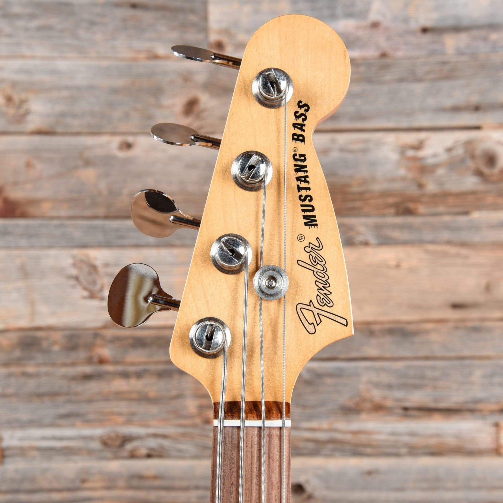 Fender Vintera '60s Mustang Bass 3-Tone Sunburst Bass Guitars / Short Scale