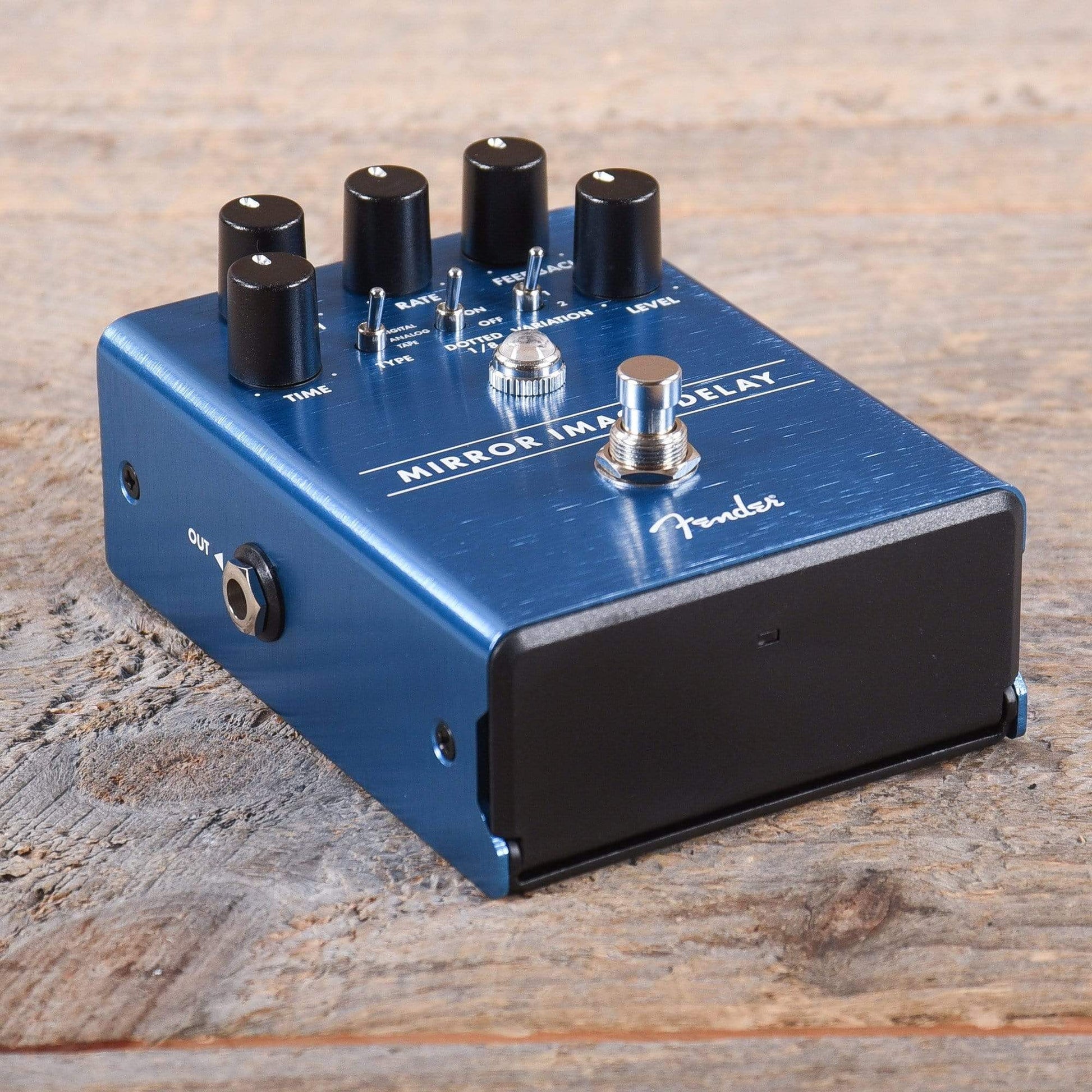 fender delay pedal Fender Mirror Image Delay Pedal – Chicago Music Exchange