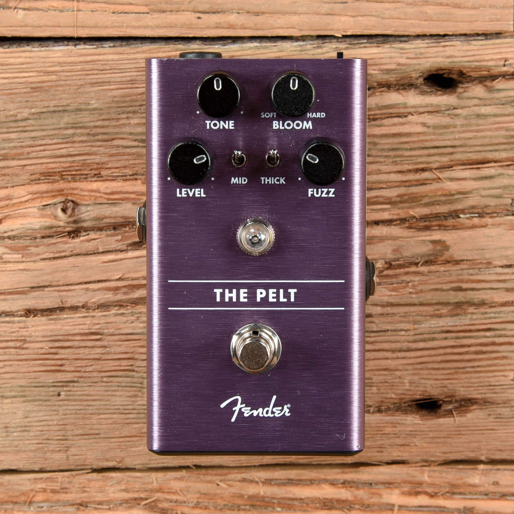 fender the pelt fuzz pedal Fender The Pelt Fuzz