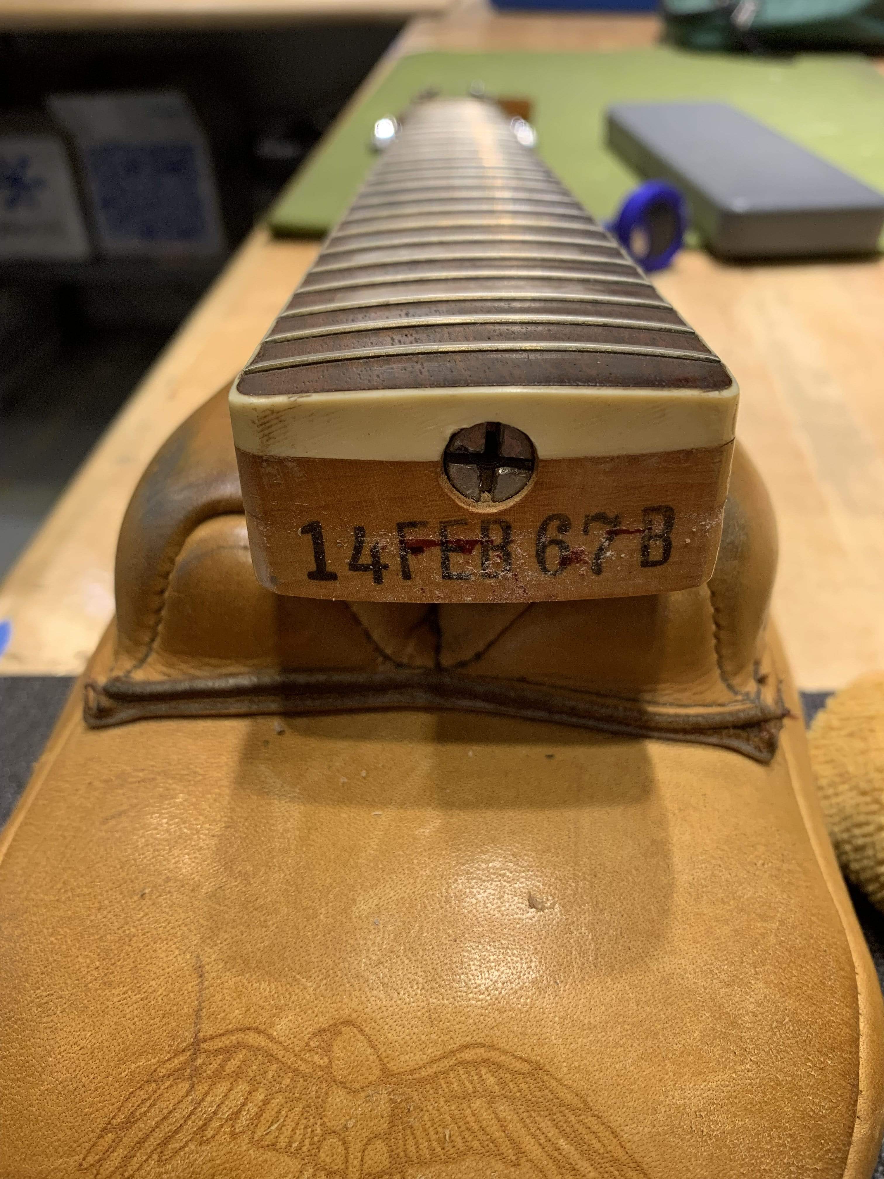 Fender Coronado XII Sunburst 1967 Electric Guitars / Hollow Body