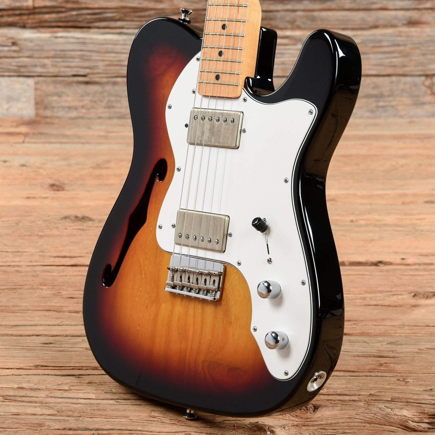 Fender Classic Series '72 Telecaster Thinline 3-Color Sunburst 1999 Electric Guitars / Semi-Hollow