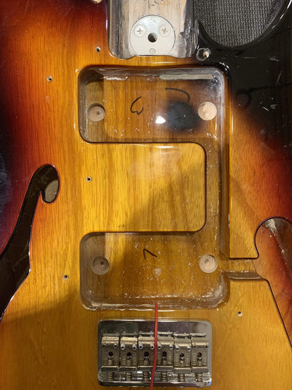 Fender Classic Series '72 Telecaster Thinline 3-Color Sunburst 1999 Electric Guitars / Semi-Hollow