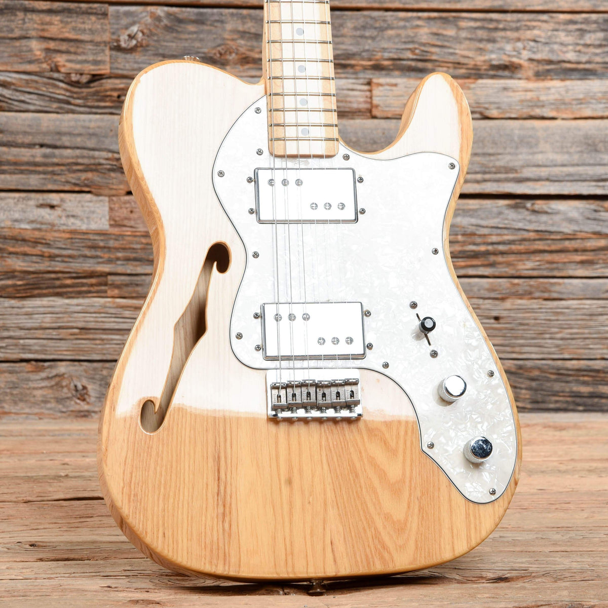 DISC Squier Vintage Modified 72 Thinline Telecaster, Natural DISC Squier Vintage Modified 72 Thinline Telecaster, Natural