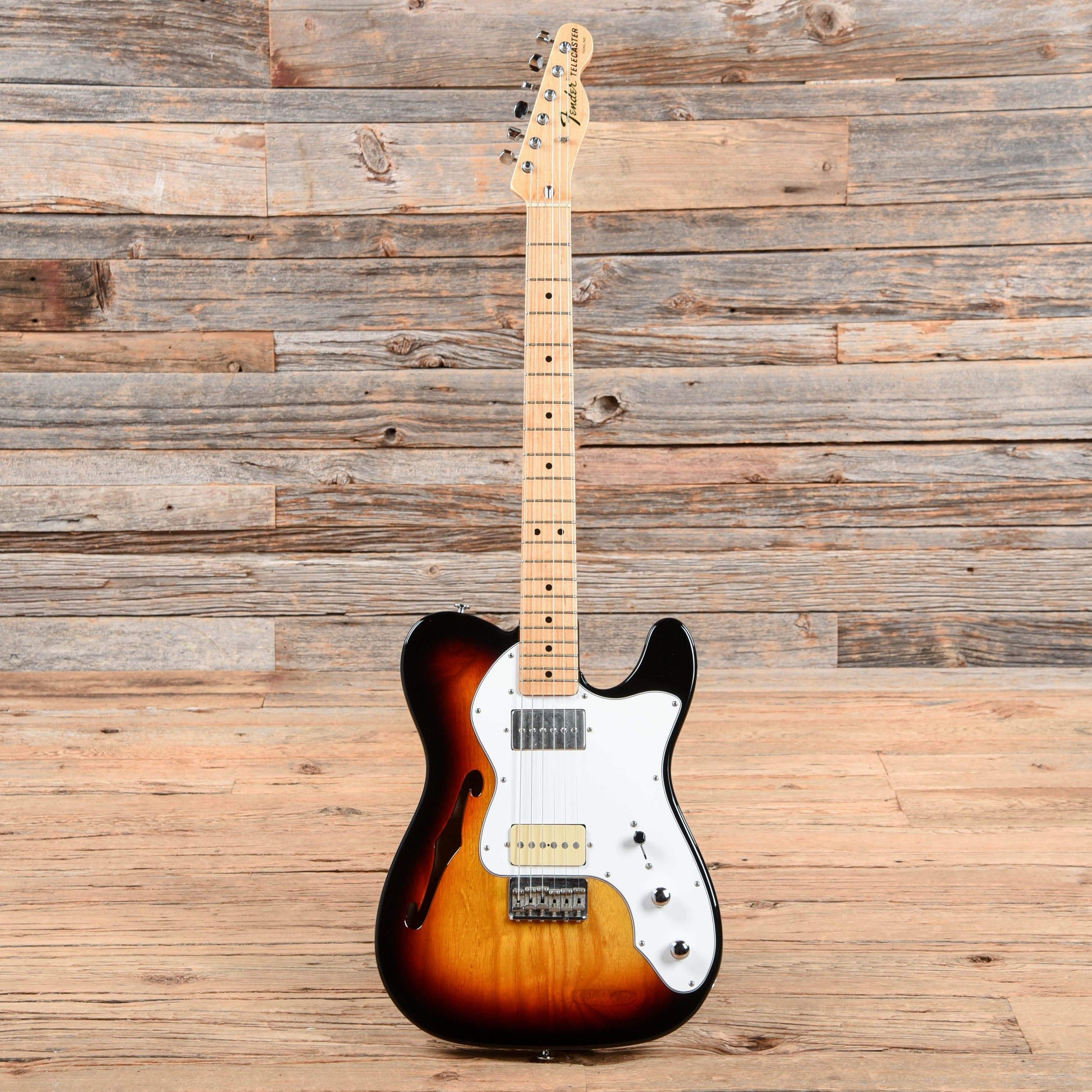 Fender Classic Series '72 Telecaster Thinline Sunburst 2000 Electric Guitars / Semi-Hollow