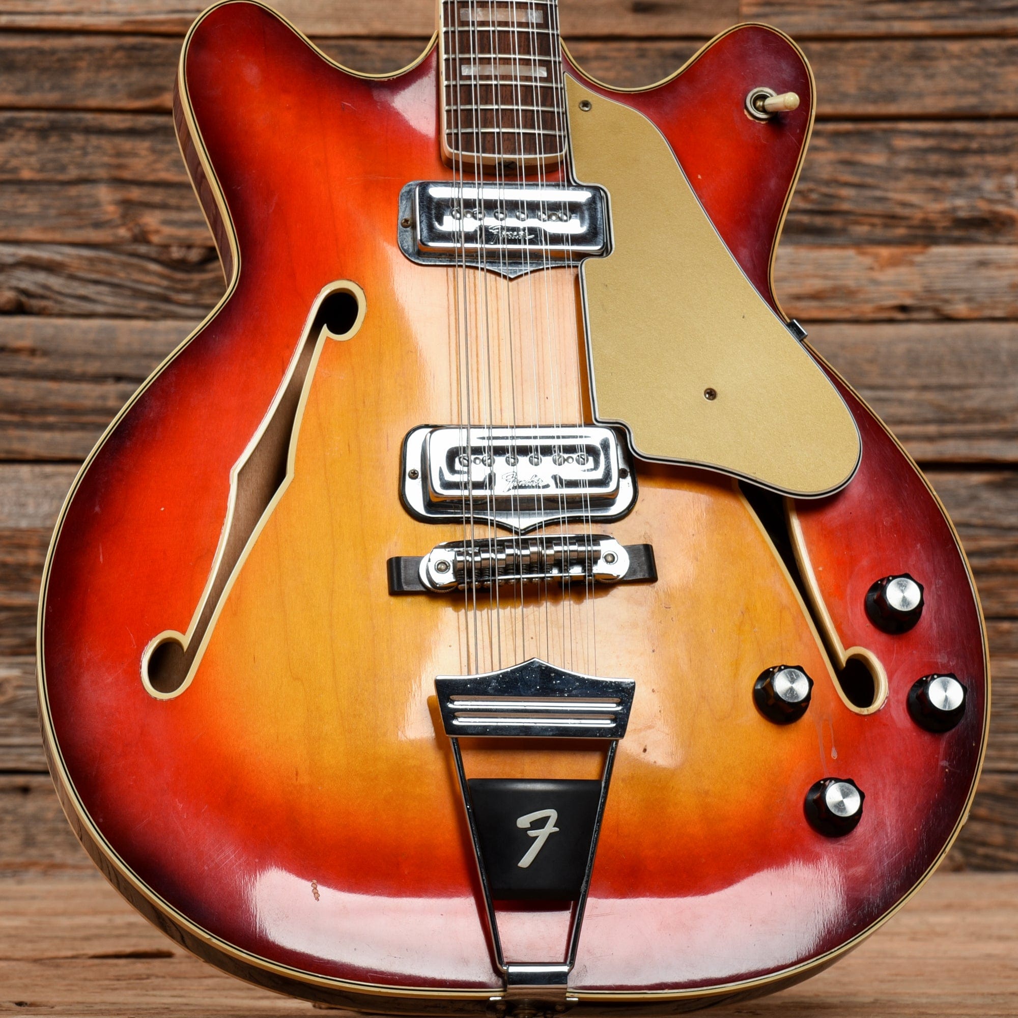 Fender Coronado XII Sunburst 1966 Electric Guitars / Semi-Hollow
