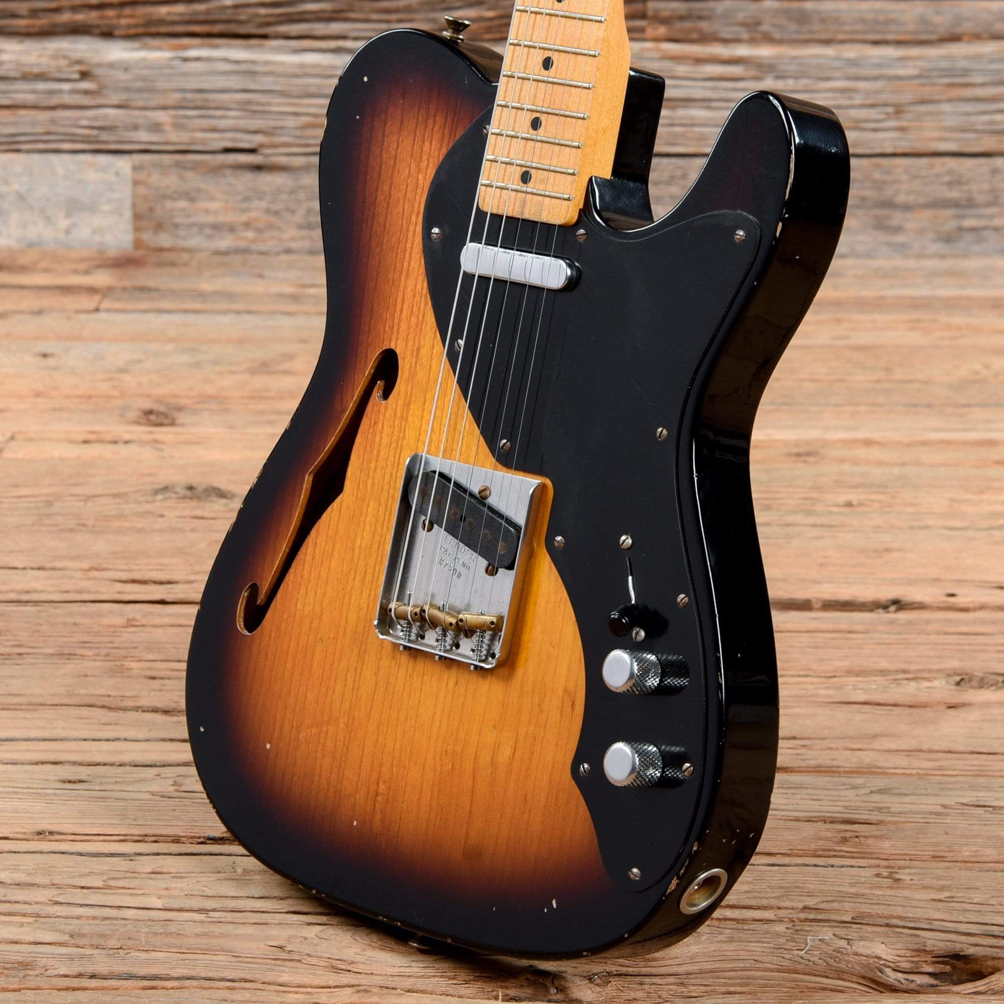 Fender Custom Shop '60s Telecaster Thinline Relic 3-Color Sunburst 2009 Electric Guitars / Semi-Hollow