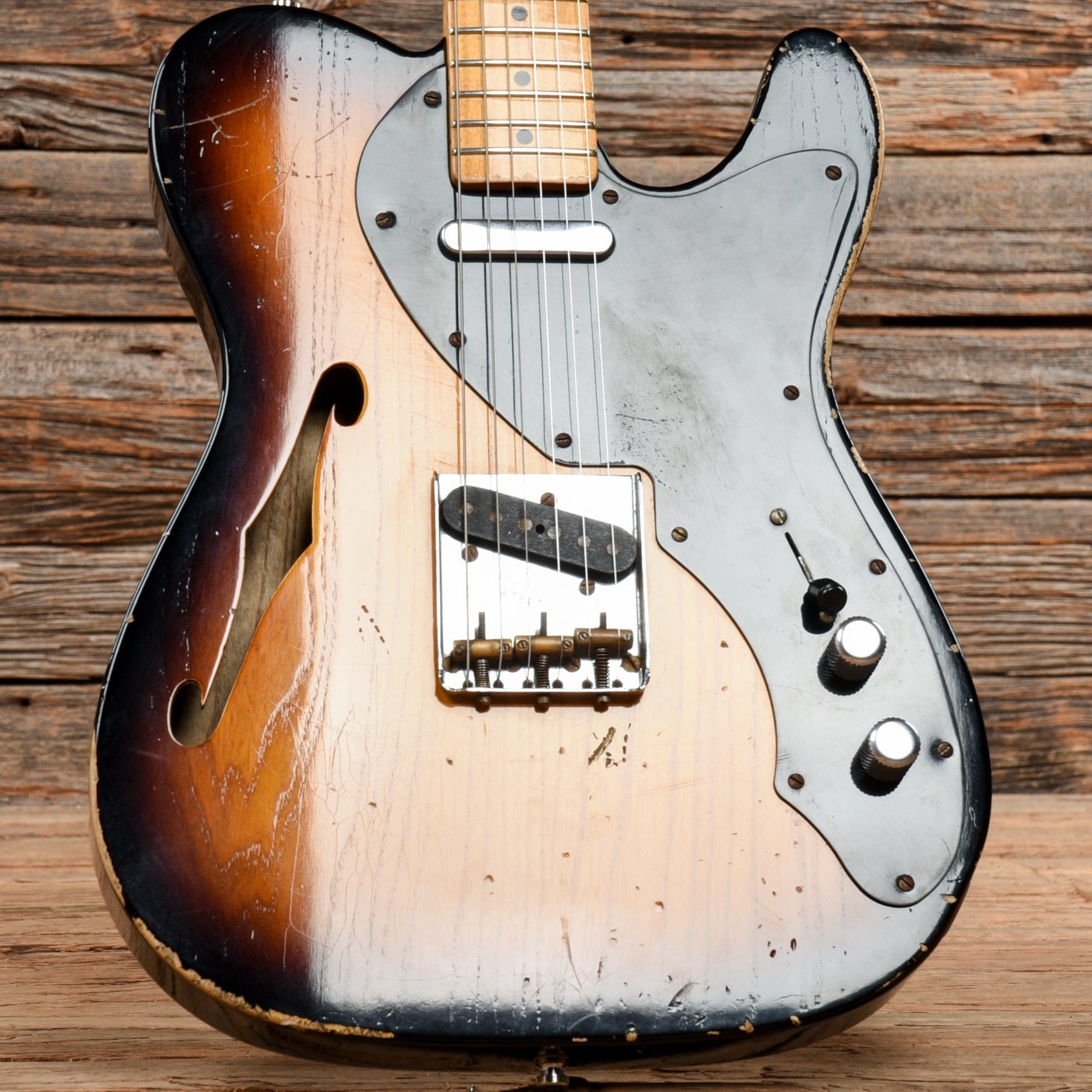 Fender Custom Shop Thinline Telecaster Relic 2-Color Sunburst 2009 Electric Guitars / Semi-Hollow