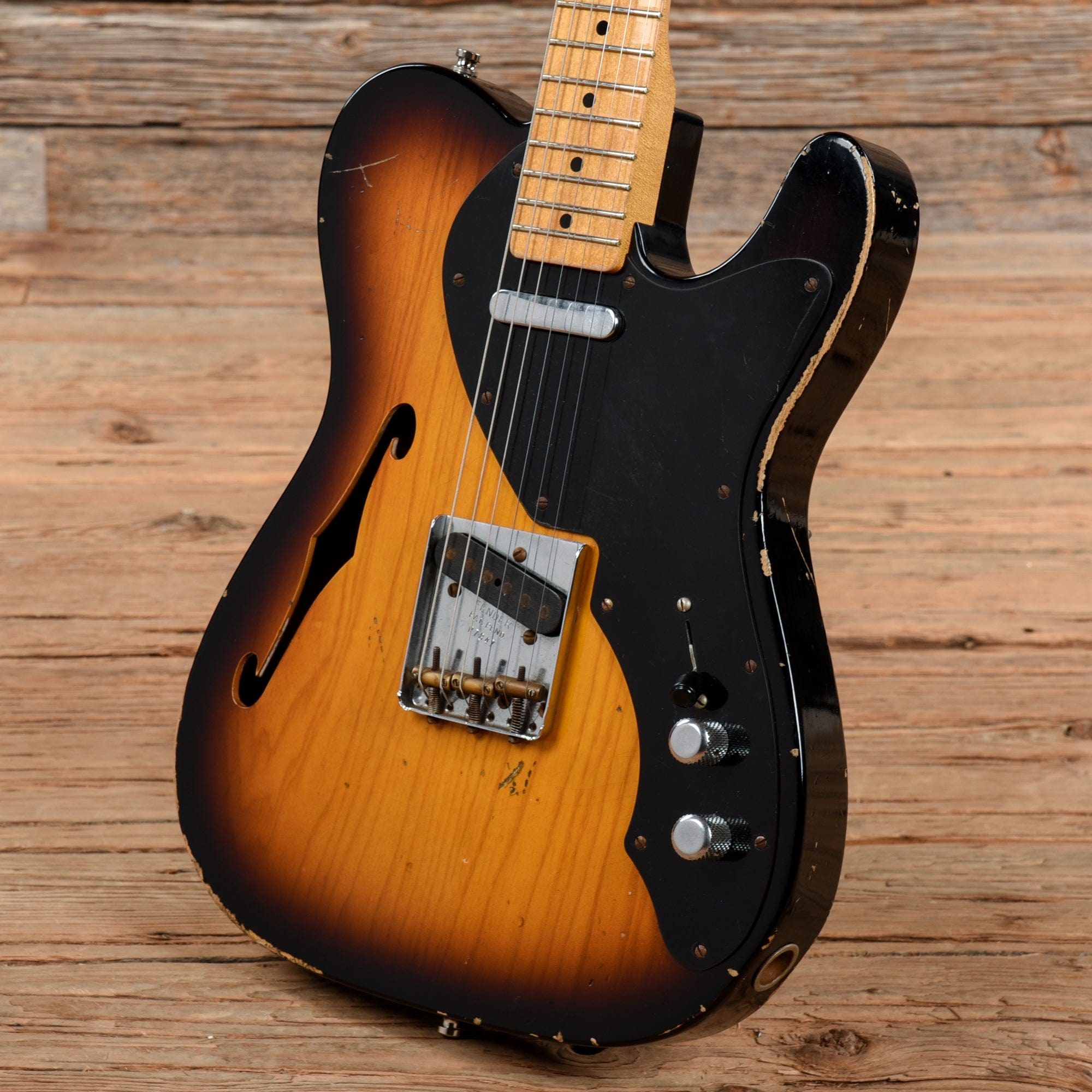 Fender Custom Shop Thinline Telecaster Relic 2-Color Sunburst 2009 Electric Guitars / Semi-Hollow