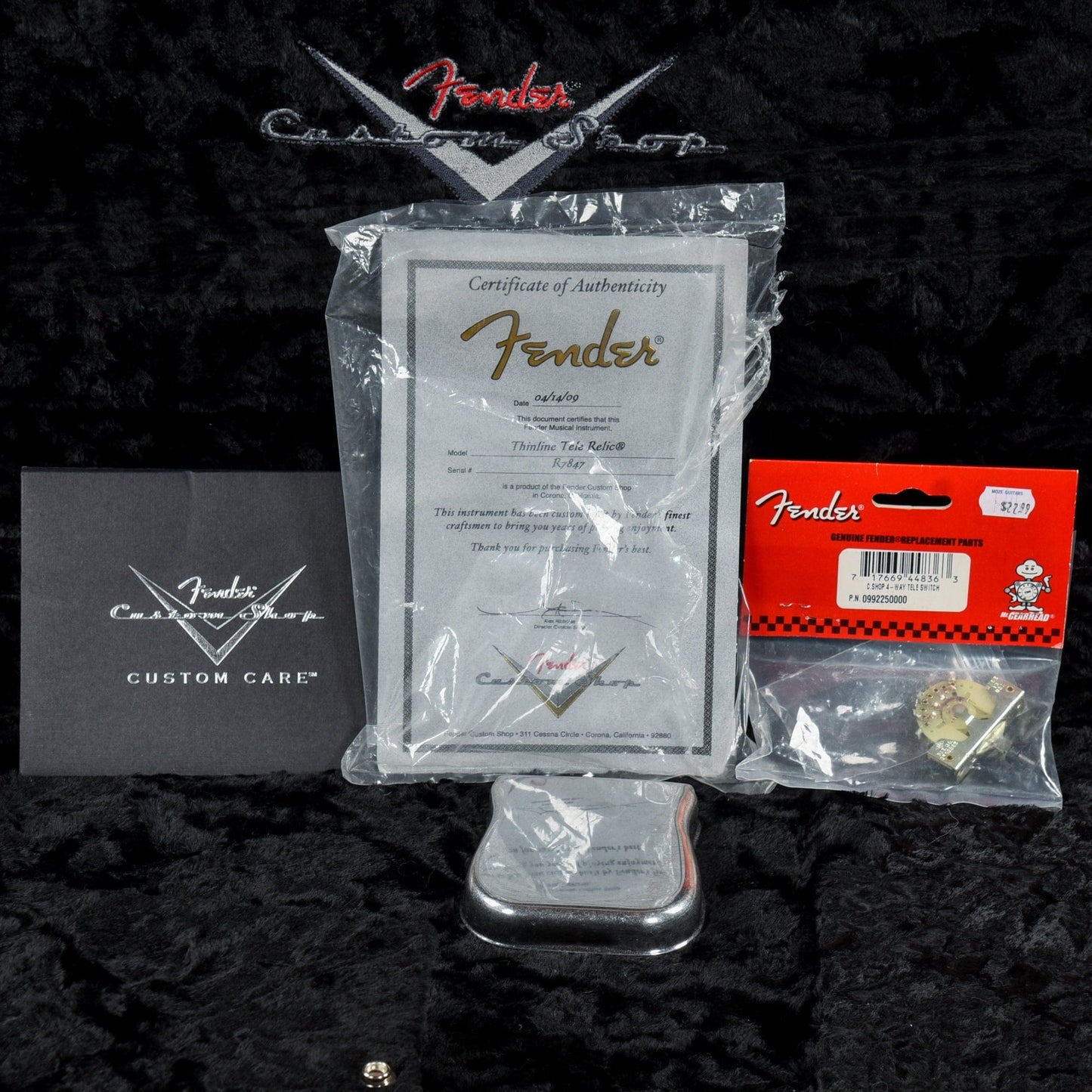 Fender Custom Shop Thinline Telecaster Relic 2-Color Sunburst 2009 Electric Guitars / Semi-Hollow