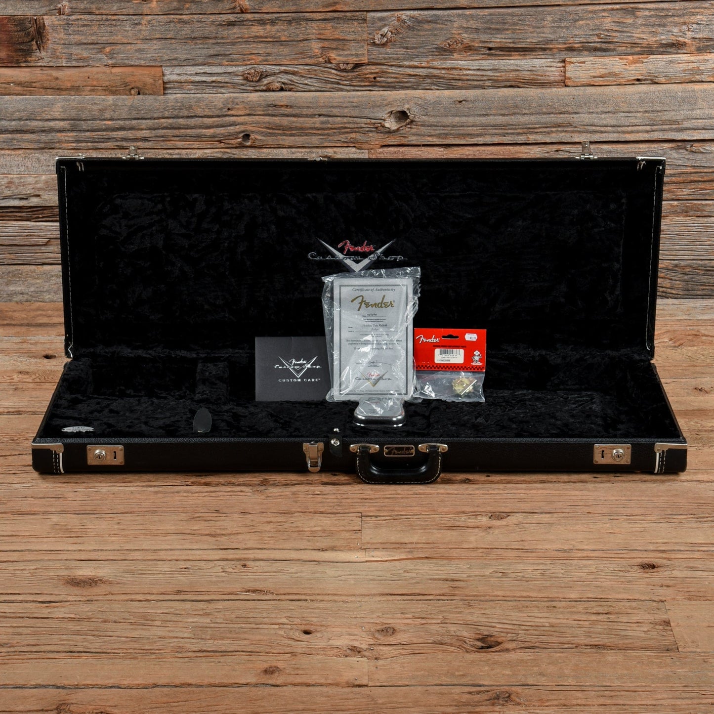 Fender Custom Shop Thinline Telecaster Relic 2-Color Sunburst 2009 Electric Guitars / Semi-Hollow