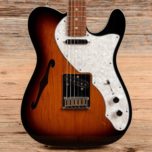 Fender Deluxe Telecaster Thinline 3-Color Sunburst 2017 Electric Guitars / Semi-Hollow