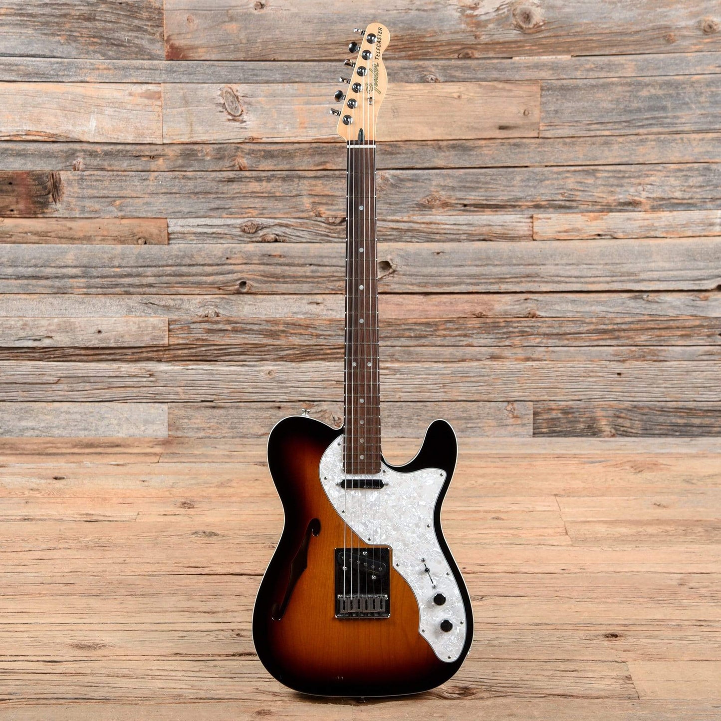 Fender Deluxe Telecaster Thinline Sunburst 2016 Electric Guitars / Semi-Hollow